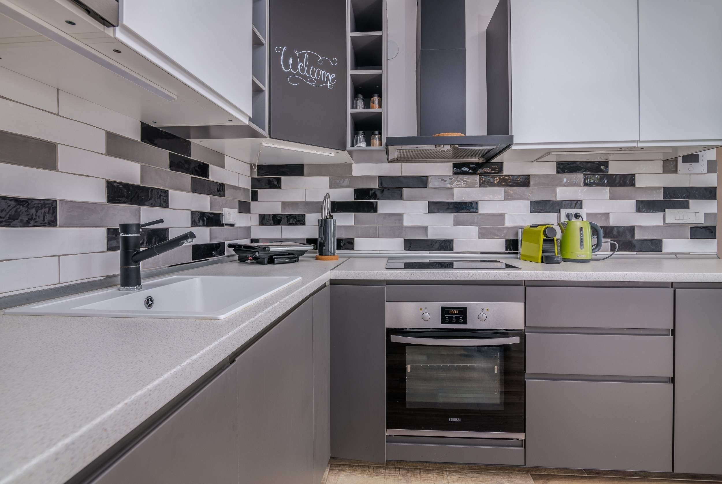 Two bedroom apartment with terrace Malinska, Krk  A-a