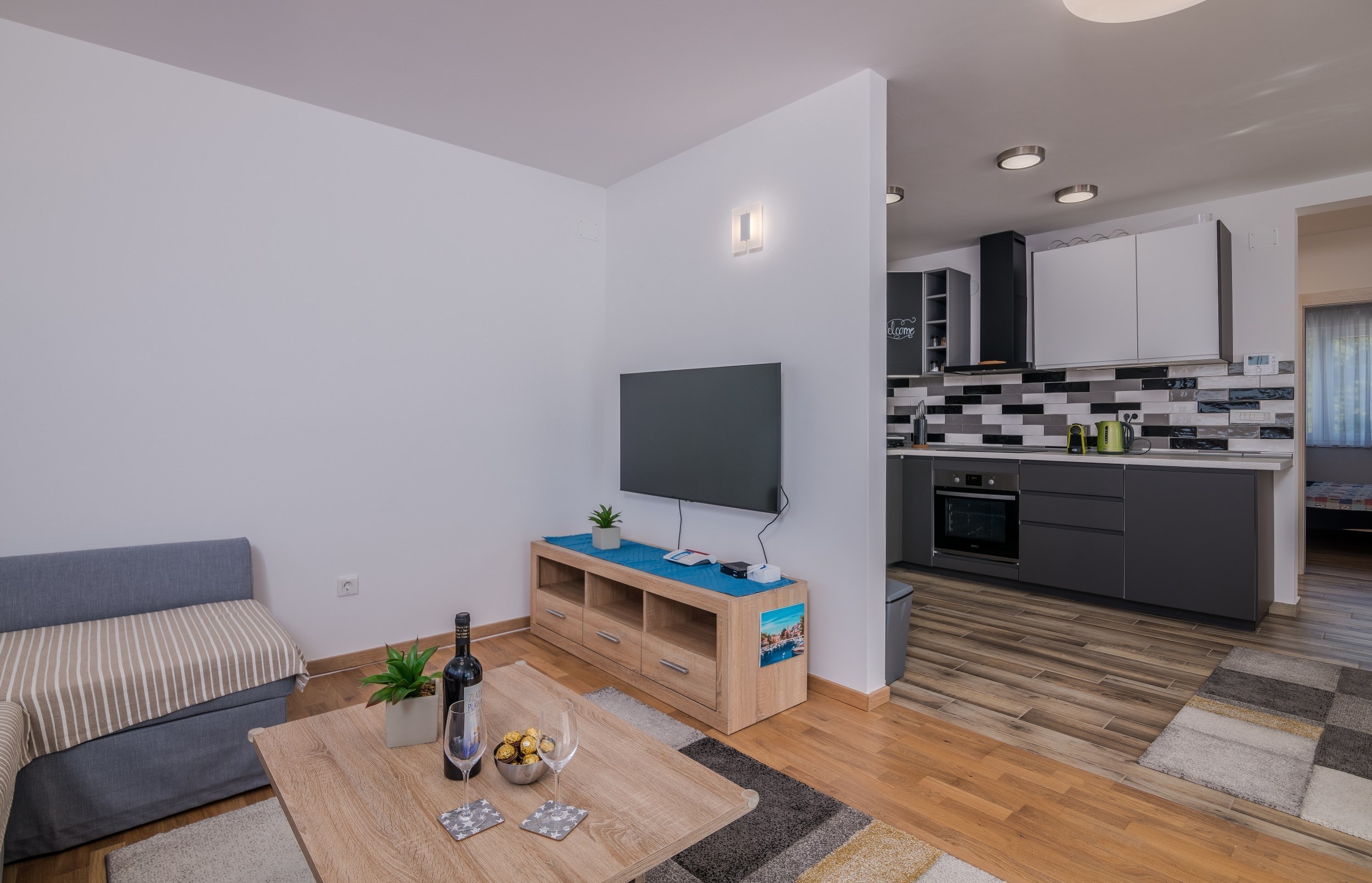 Two bedroom apartment with terrace Malinska, Krk  A-a