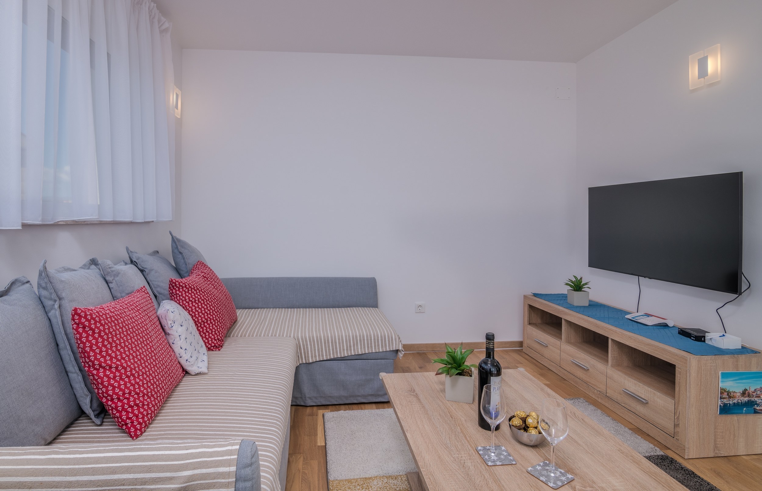 Two bedroom apartment with terrace Malinska, Krk  A-a