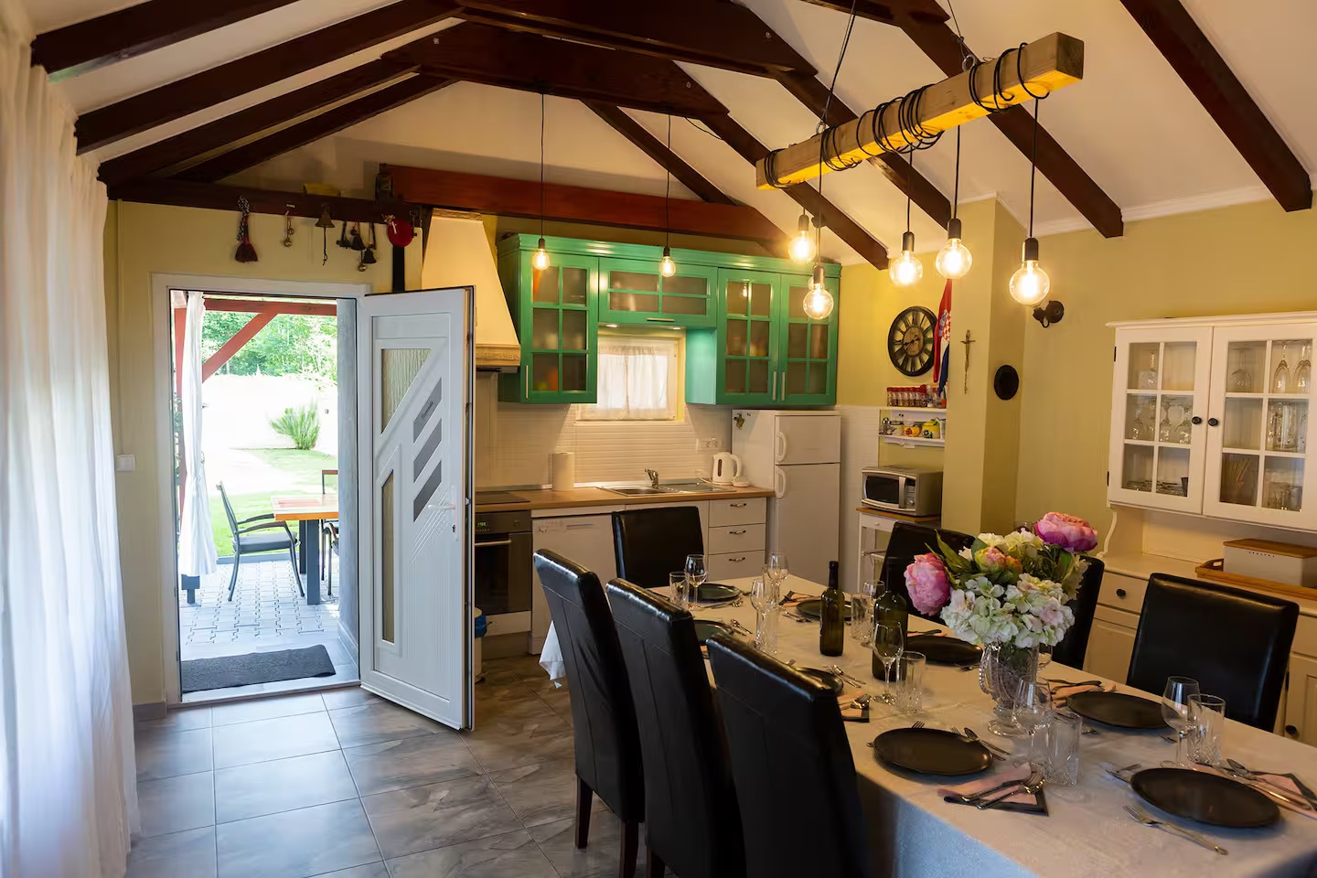 Three bedroom house with air-conditioning Lučane, Zagora  K