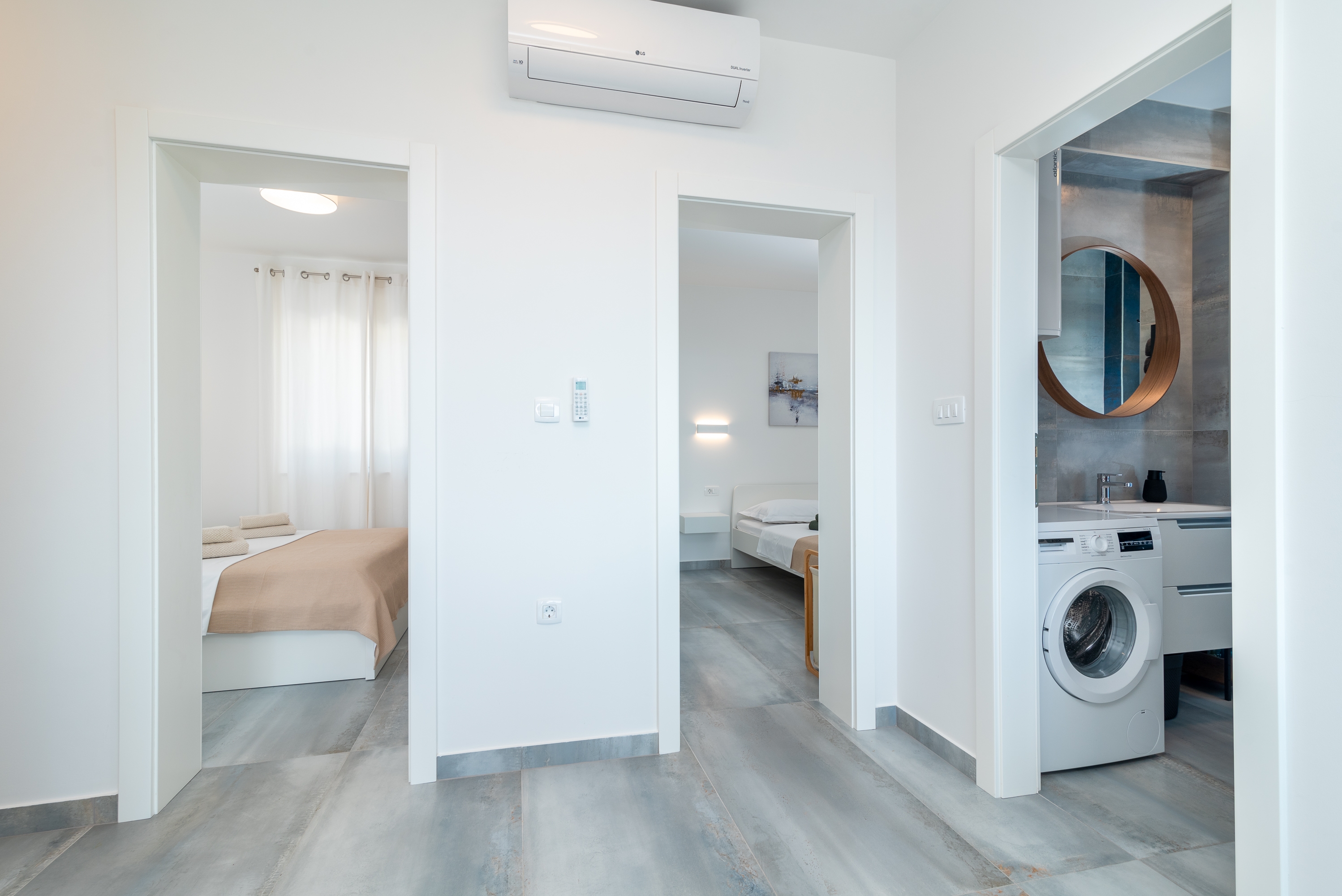 Two bedroom apartment with balcony and sea view Okrug Gornji, Čiovo  A-a