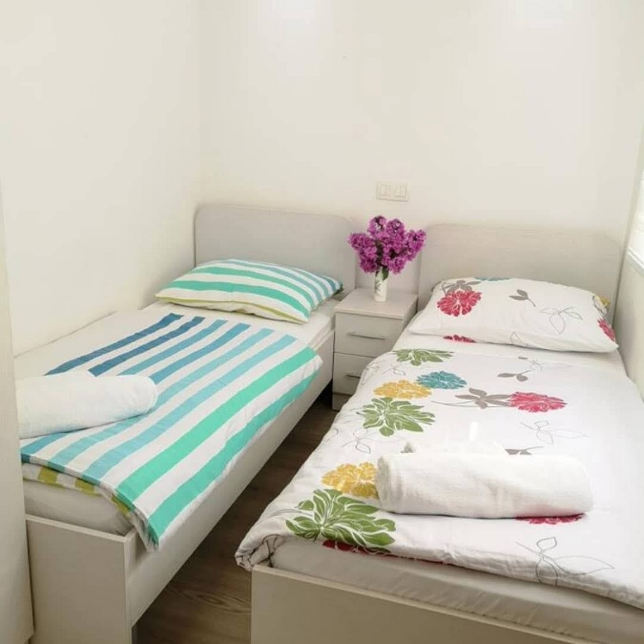 Two bedroom apartment with terrace and sea view Trpanj, Pelješac  A-a