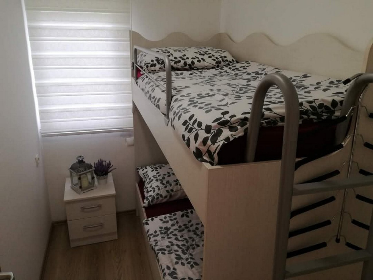 Two bedroom apartment with balcony and sea view Trpanj, Pelješac  A-b