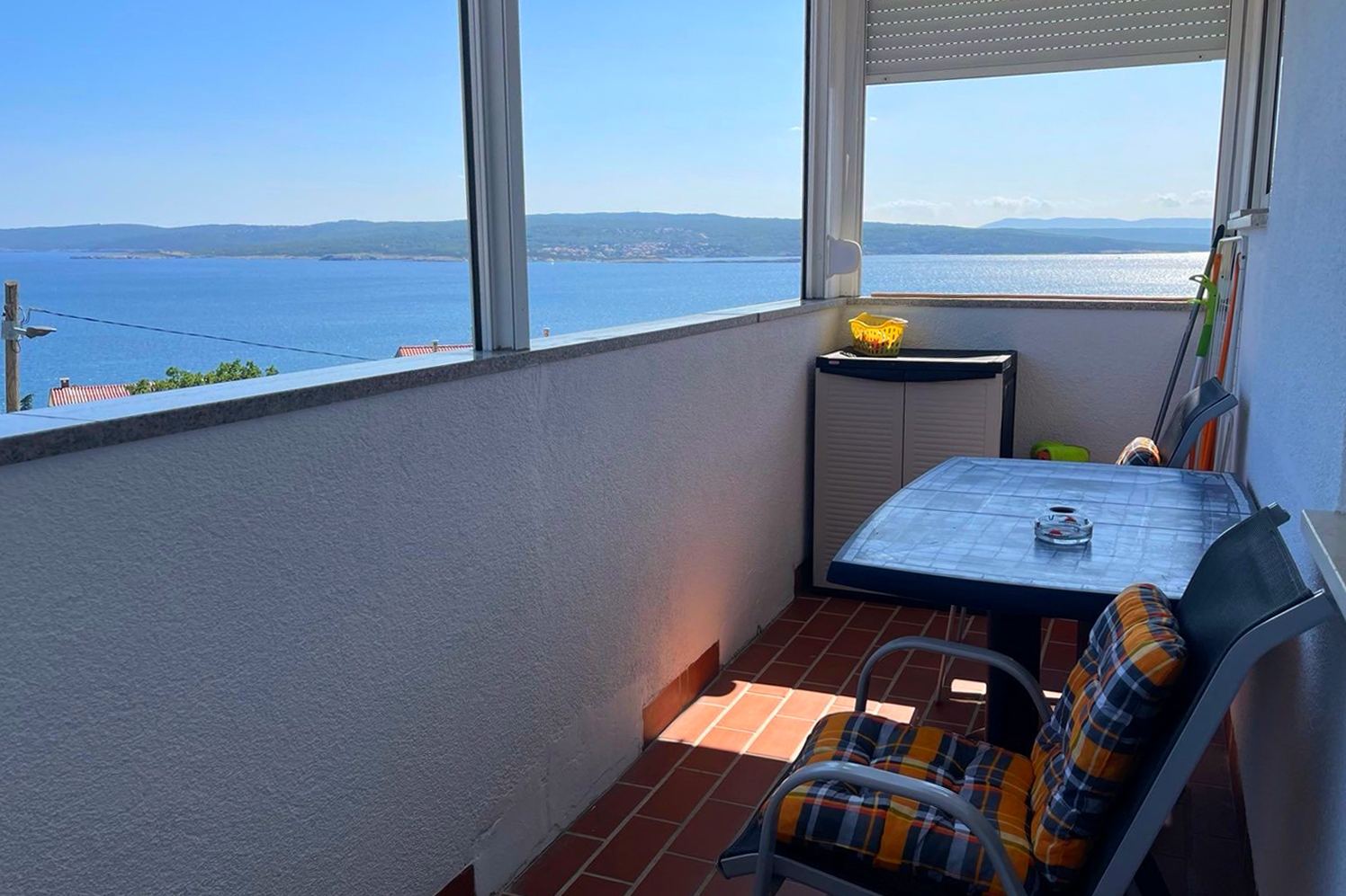 Two bedroom apartment with terrace and sea view Crikvenica  A-a