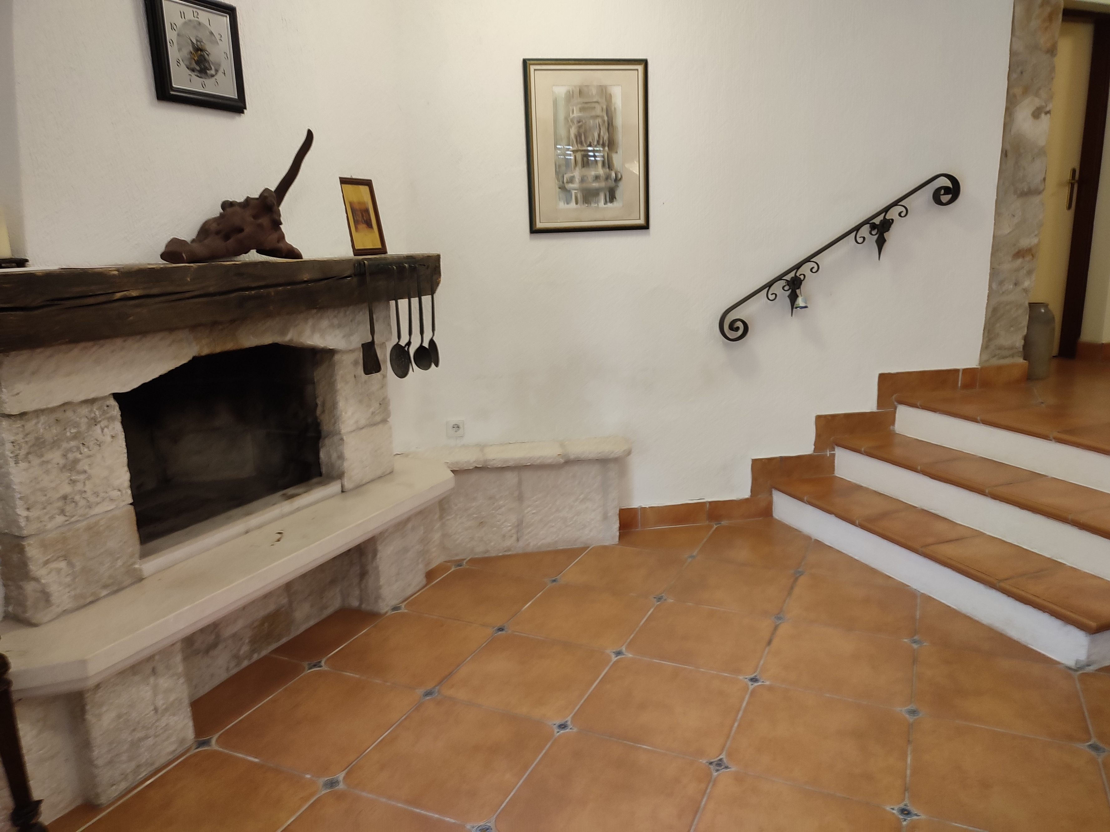 Four bedroom house with terrace Sutivan, Brač  K