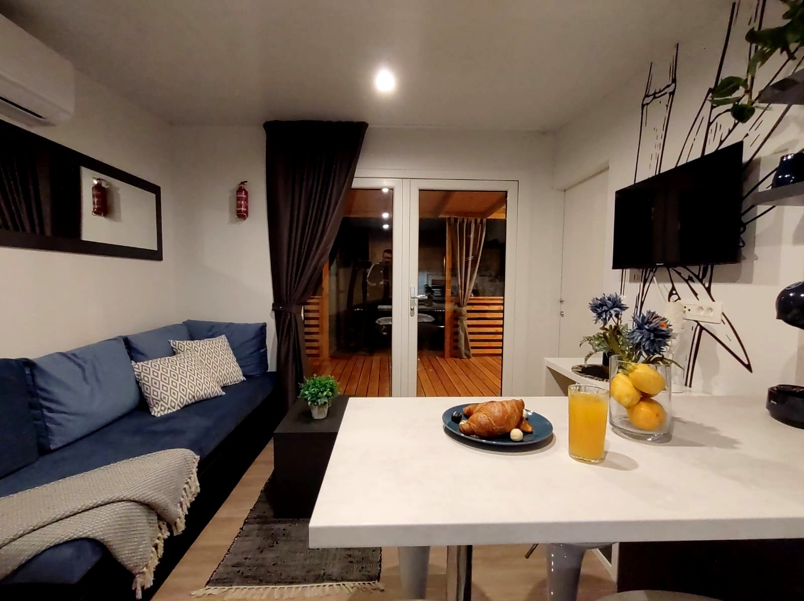 Two bedroom apartment with terrace Biograd na Moru, Biograd  A-a