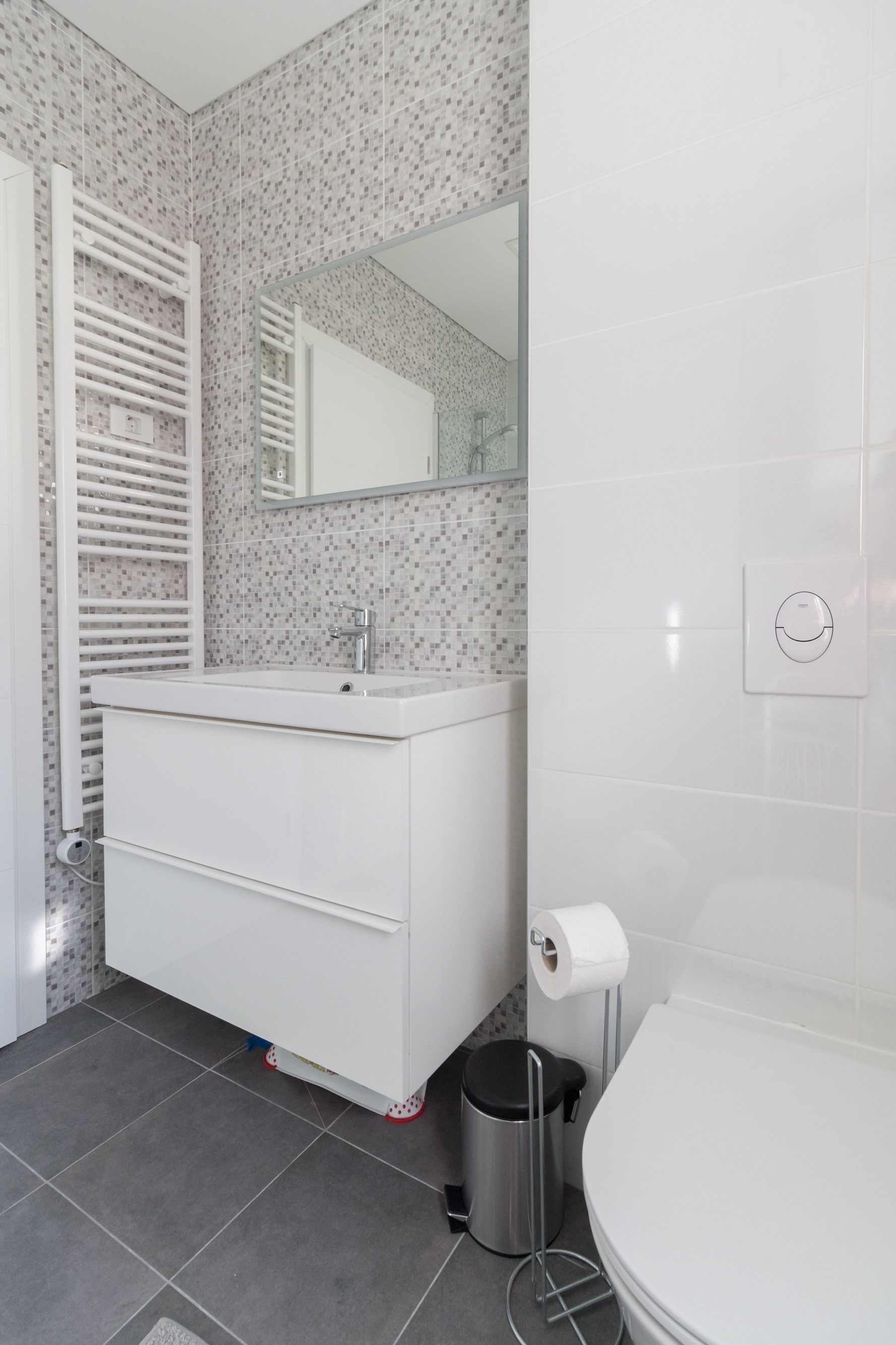 Two bedroom apartment near beach Nin, Zadar  A-a