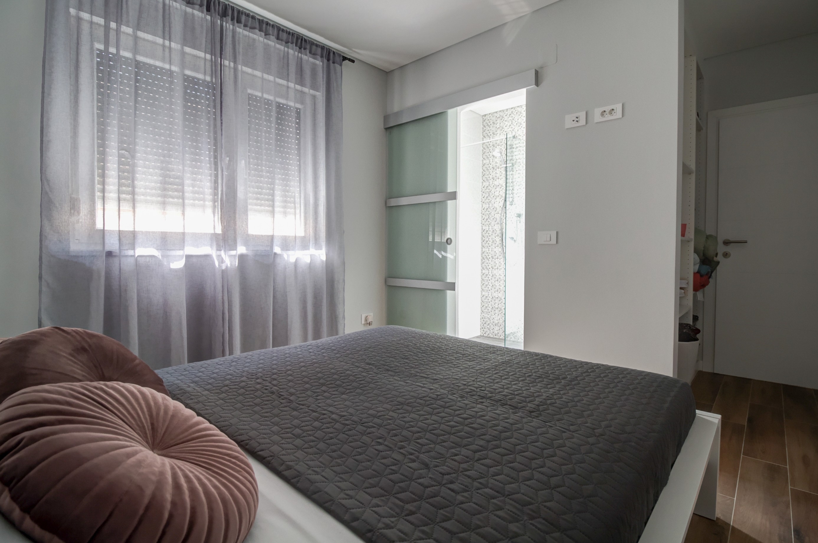 Two bedroom apartment near beach Nin, Zadar  A-a
