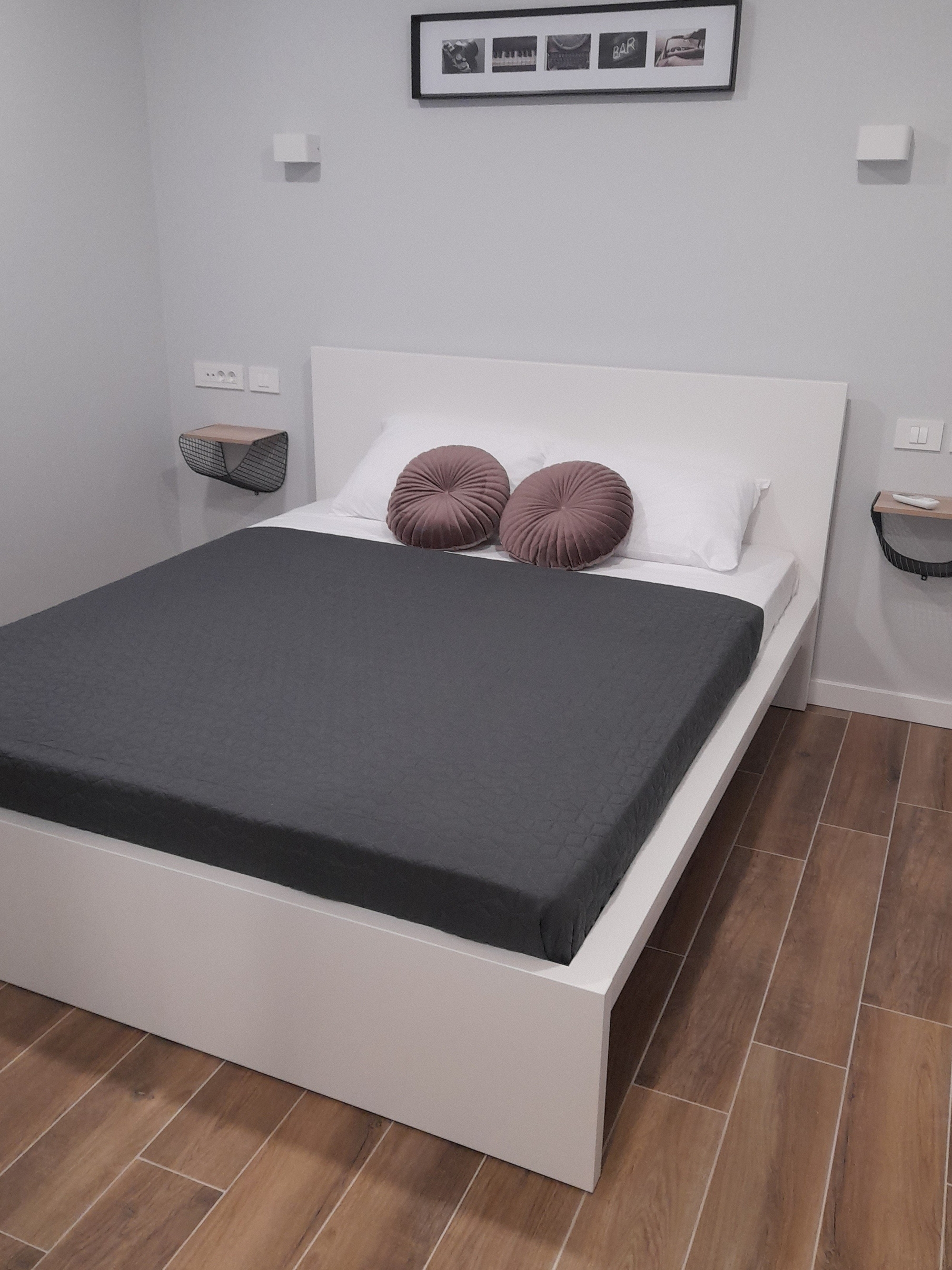 Two bedroom apartment near beach Nin, Zadar  A-b