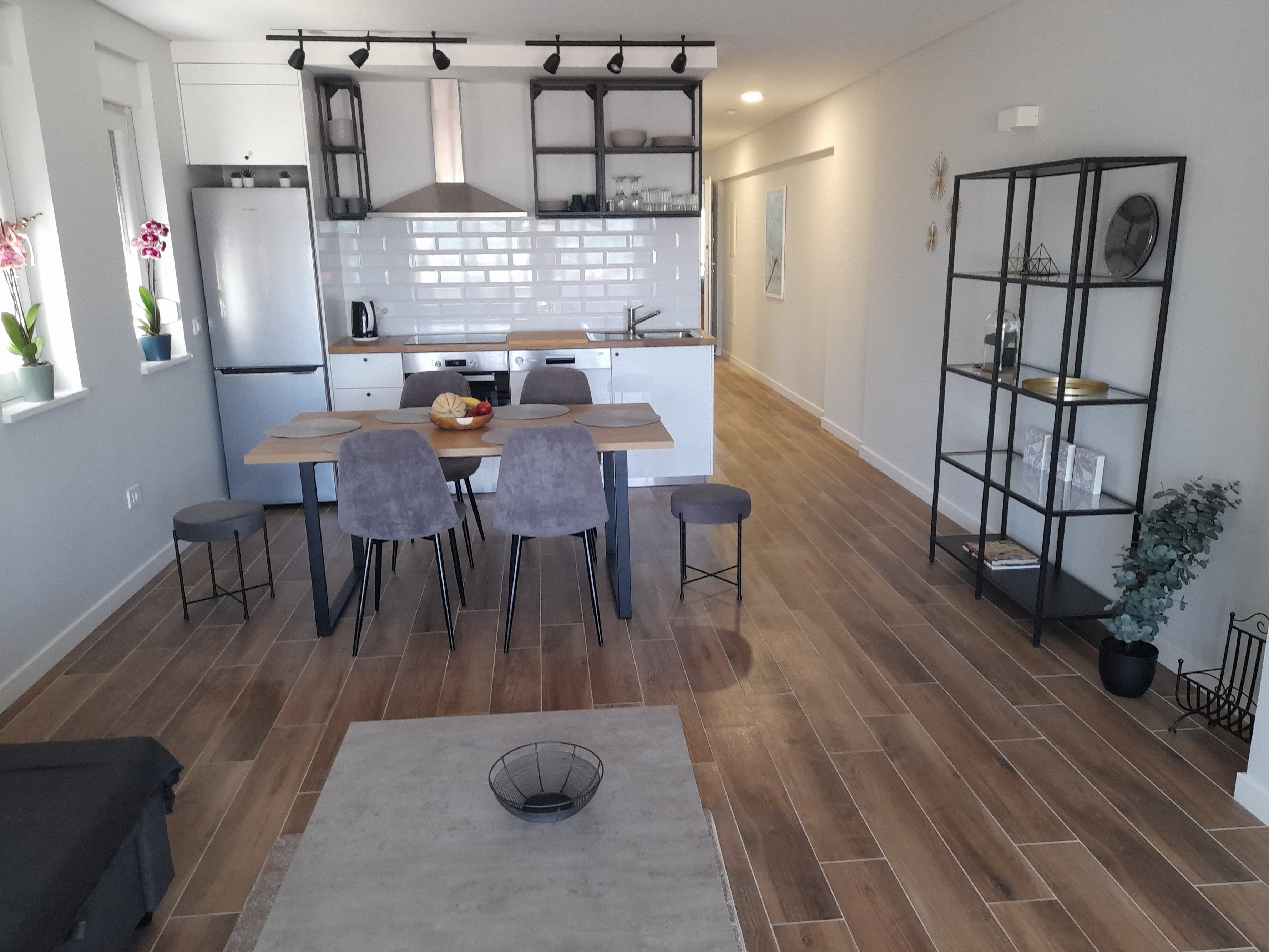 Two bedroom apartment near beach Nin, Zadar  A-b