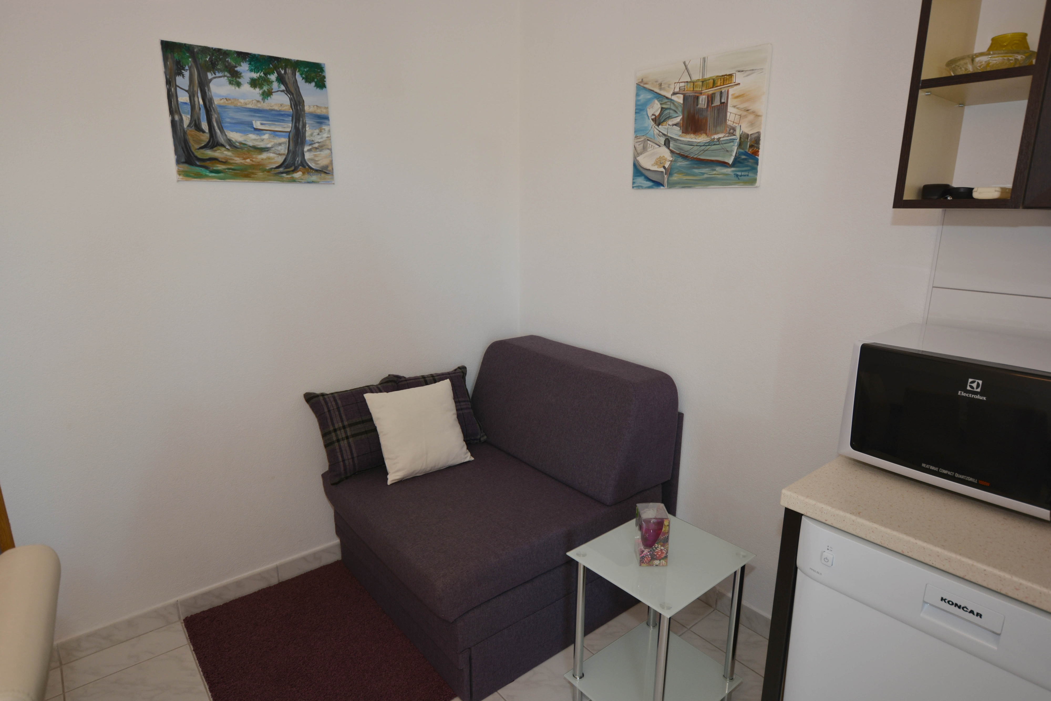 Two bedroom apartment with terrace Okrug Gornji, Čiovo  A-a
