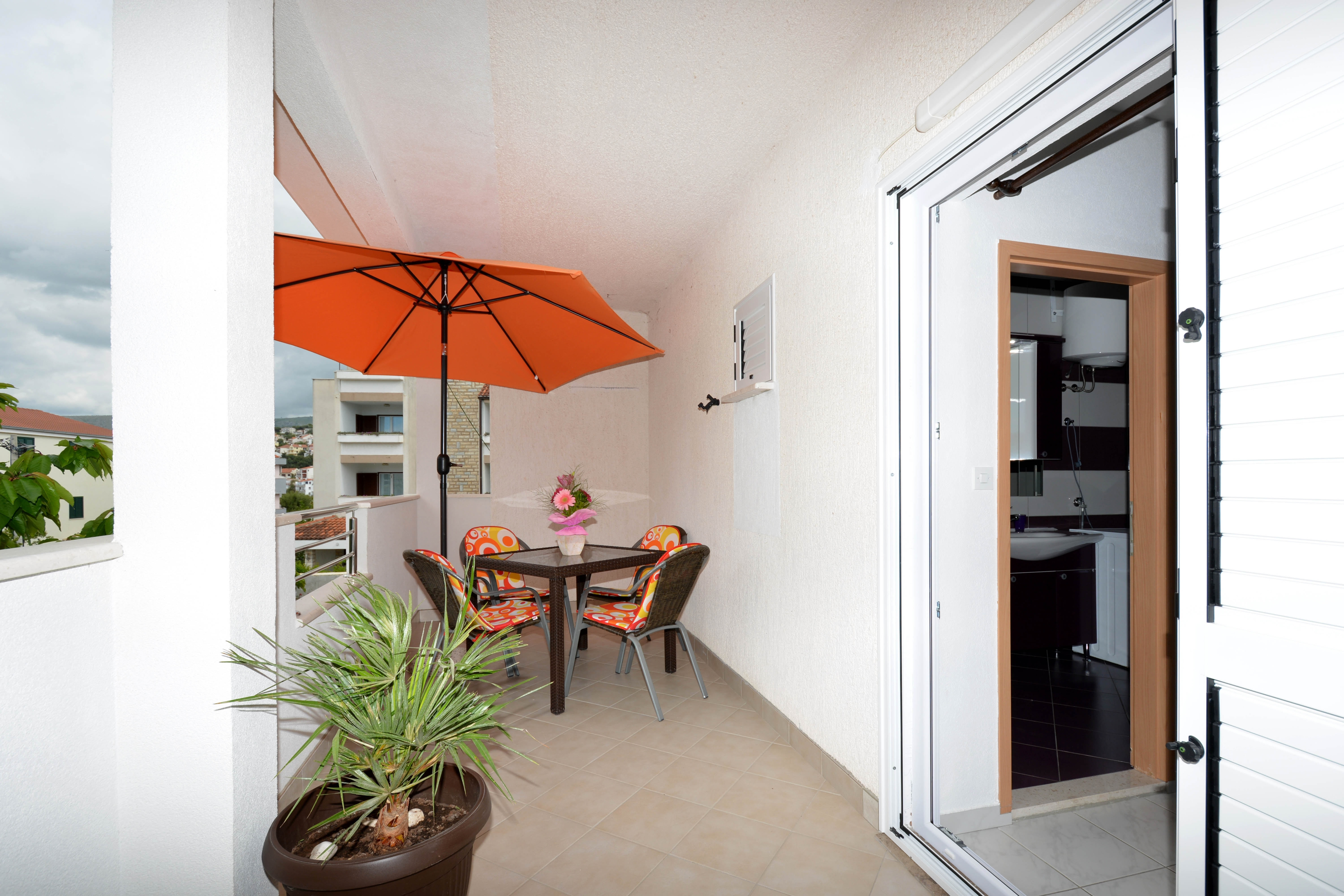 Two bedroom apartment with terrace Okrug Gornji, Čiovo  A-a