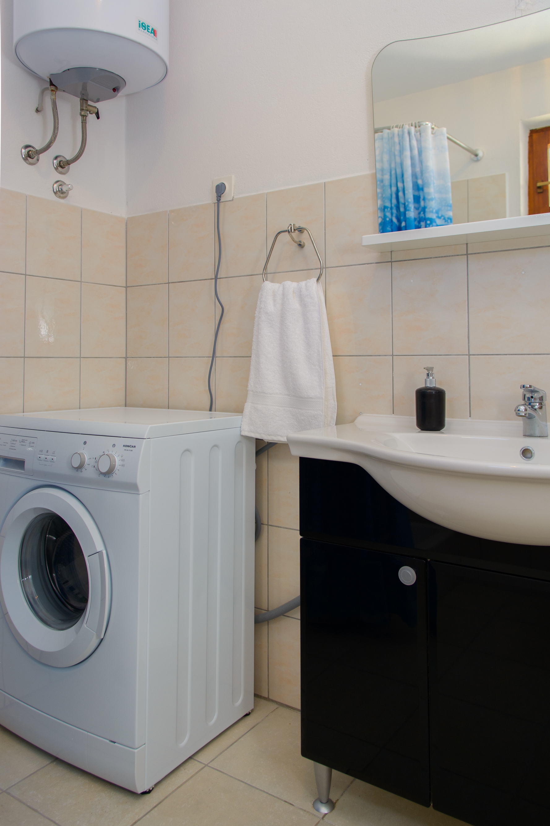Two bedroom apartment with terrace Okrug Gornji, Čiovo  A-c