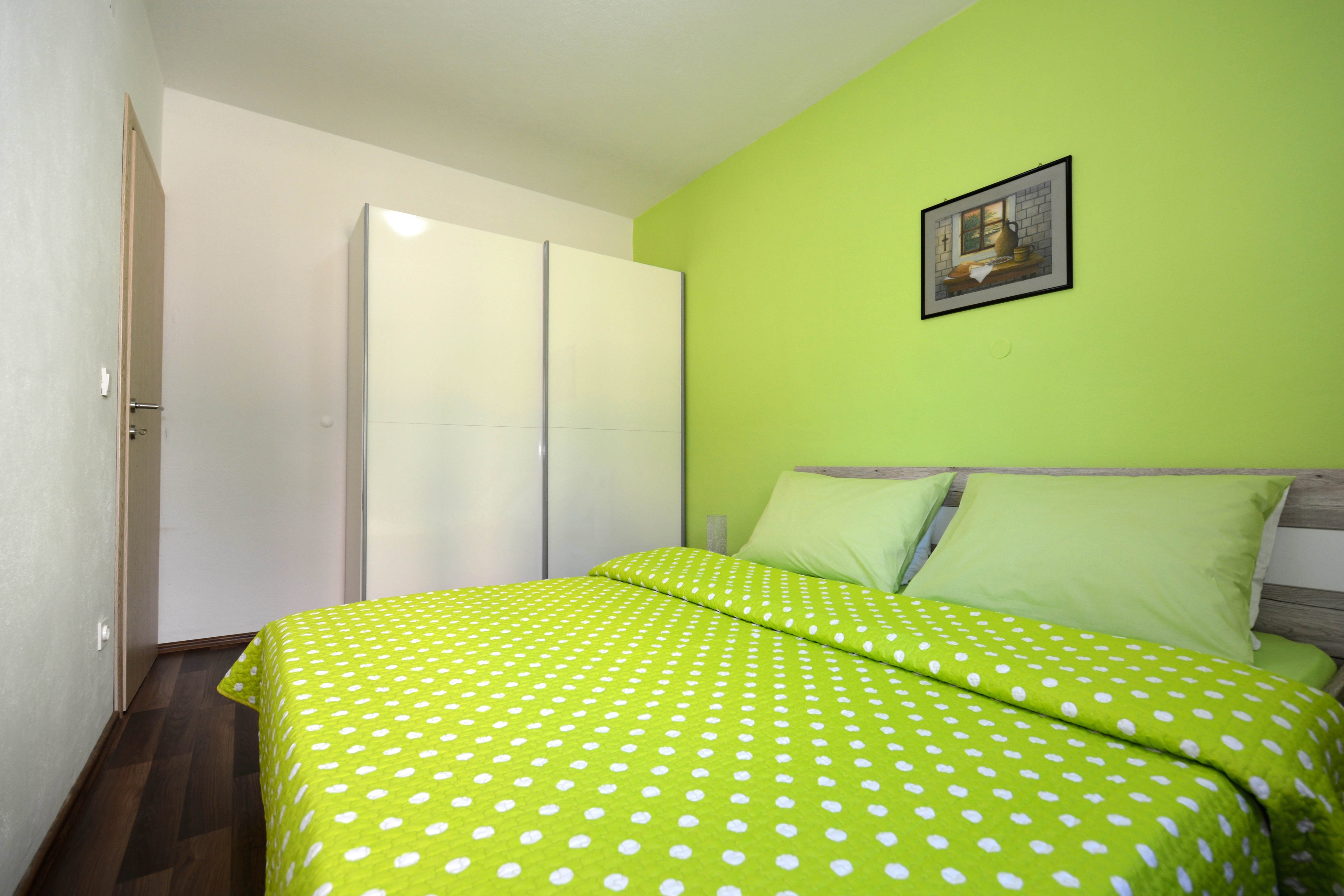 Two bedroom apartment with terrace Okrug Gornji, Čiovo  A-c