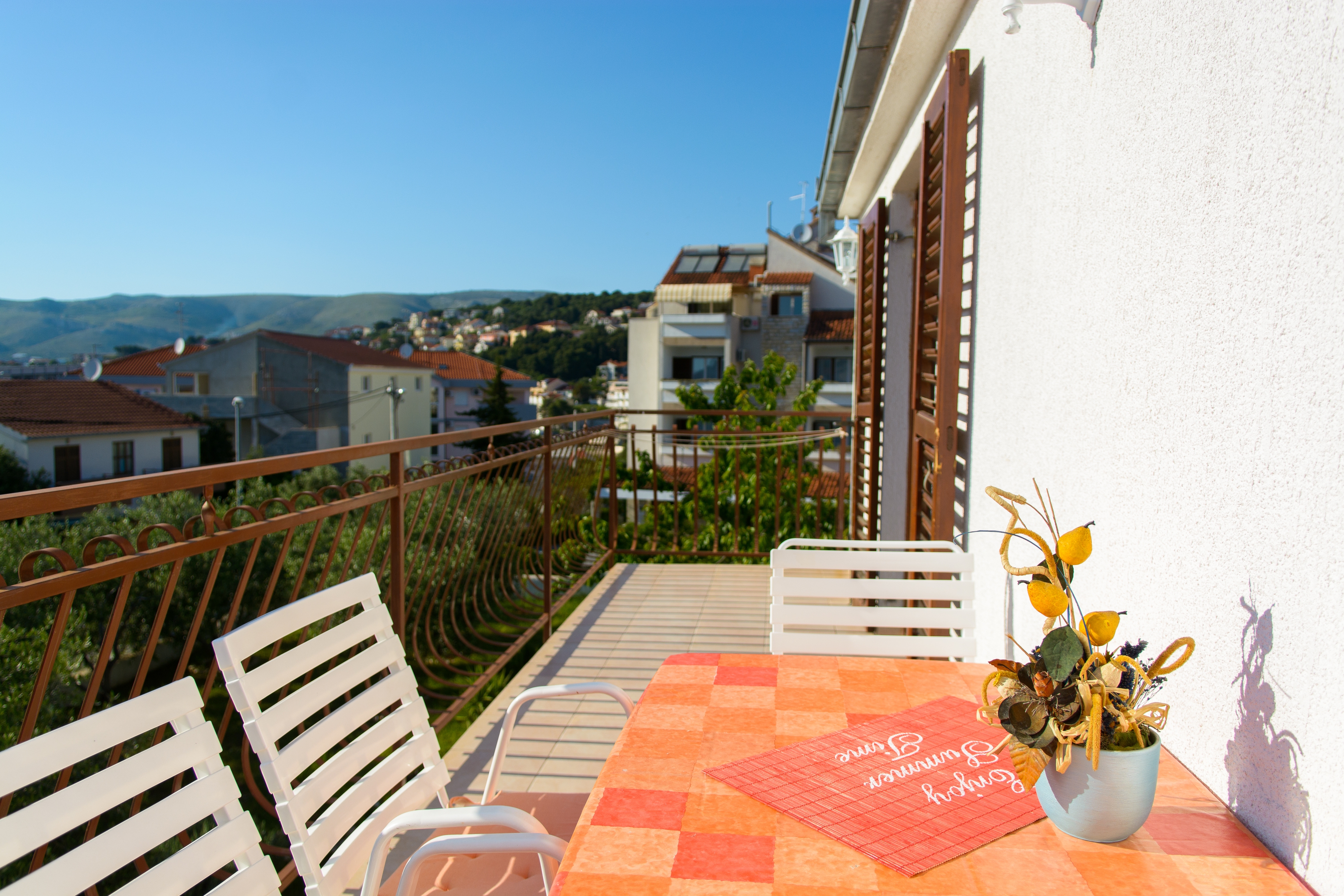 Two bedroom apartment with balcony and sea view Okrug Gornji, Čiovo  A-d