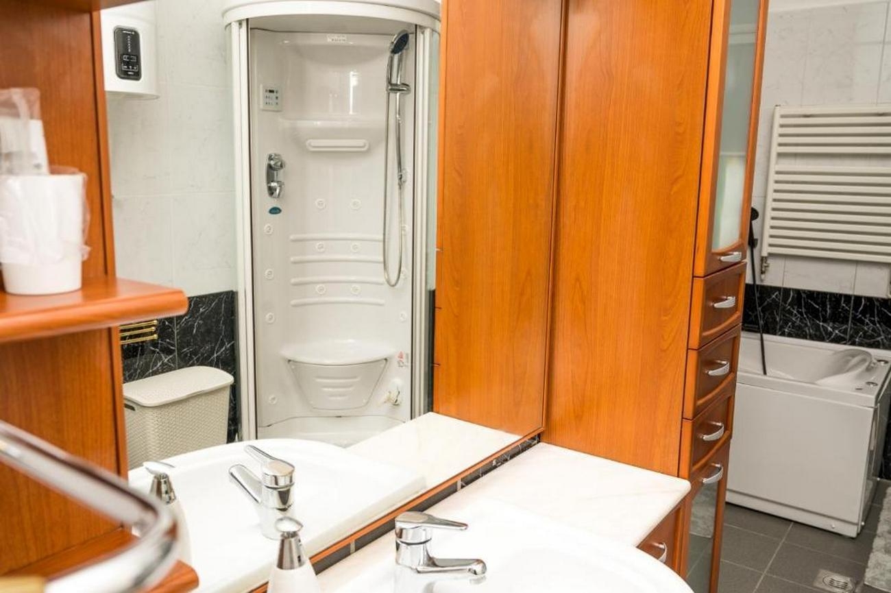 Two bedroom apartment with balcony Zagreb  A-a