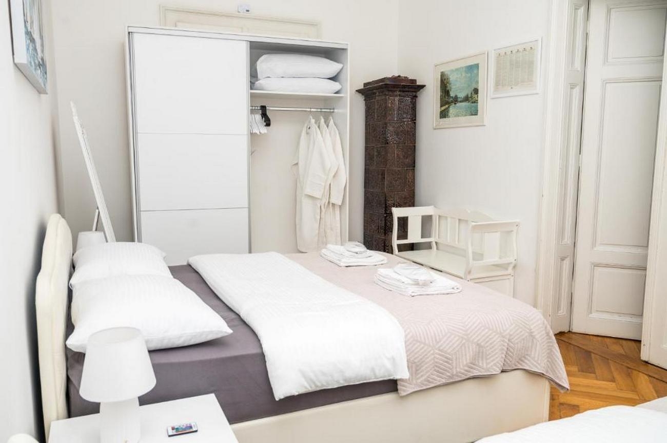 Two bedroom apartment with balcony Zagreb  A-a