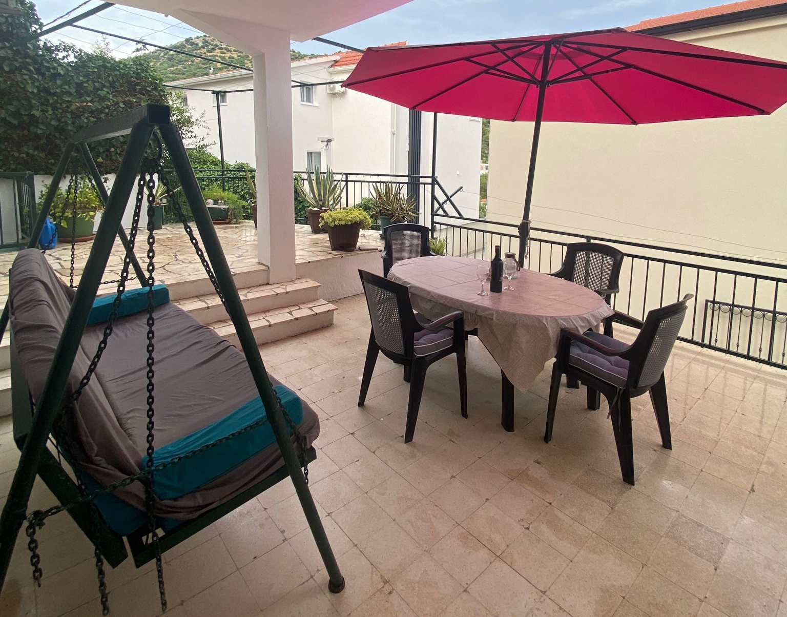 One bedroom apartment with terrace Marina, Trogir (A-23667-b)