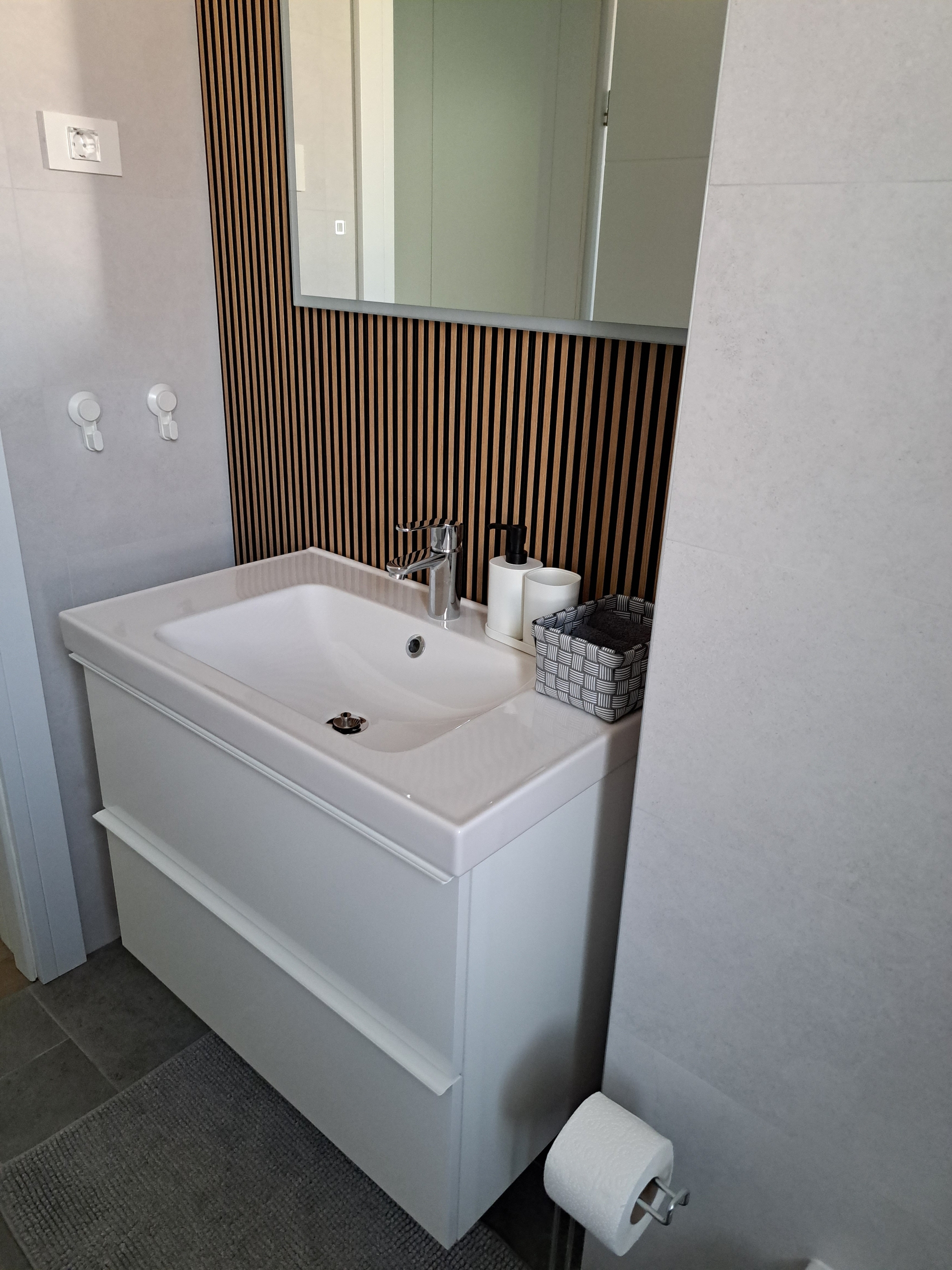 Two bedroom apartment near beach Nin, Zadar  A-a