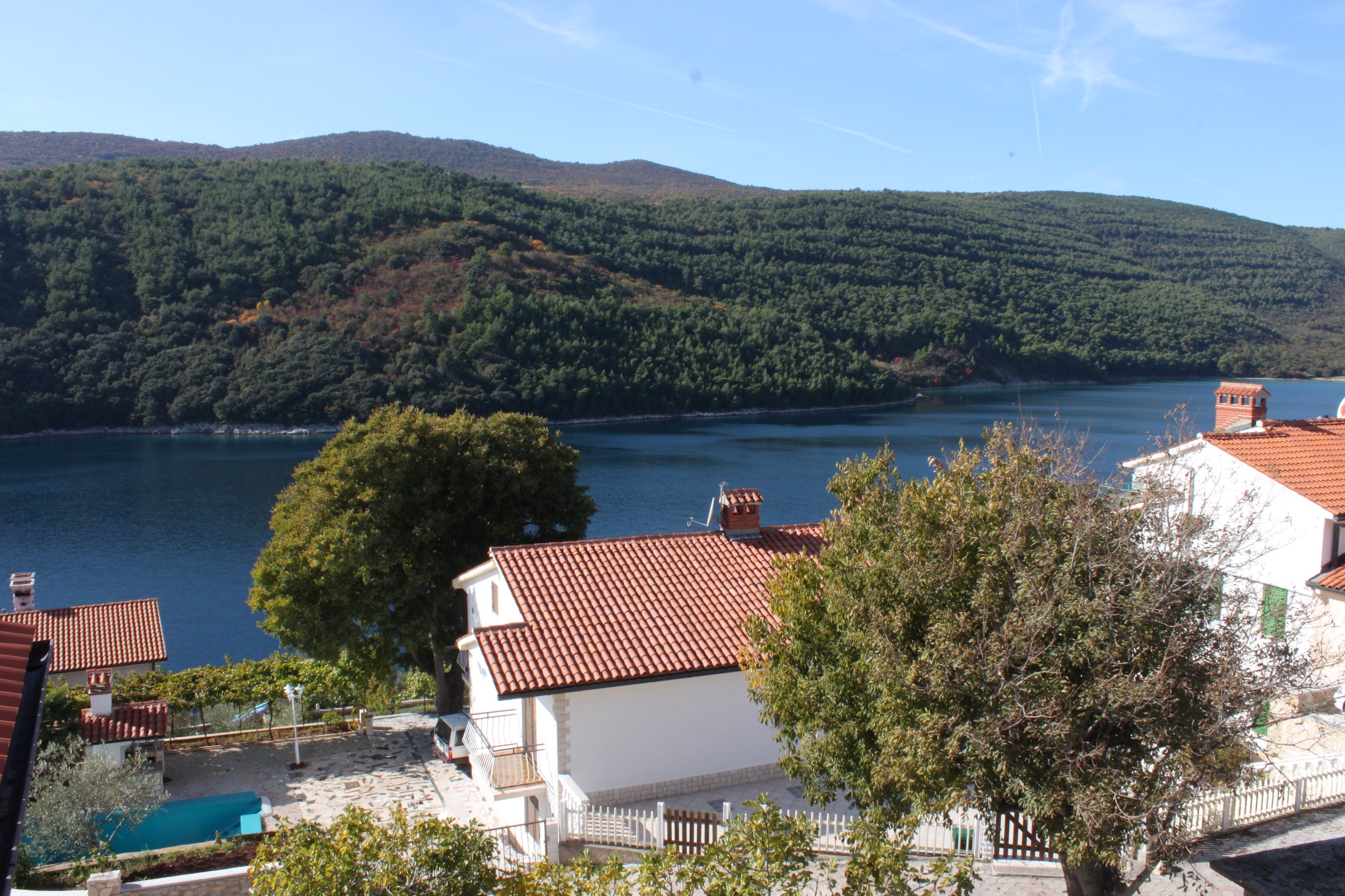 One bedroom apartment with terrace and sea view Duga Luka (Prtlog), Labin  A-c