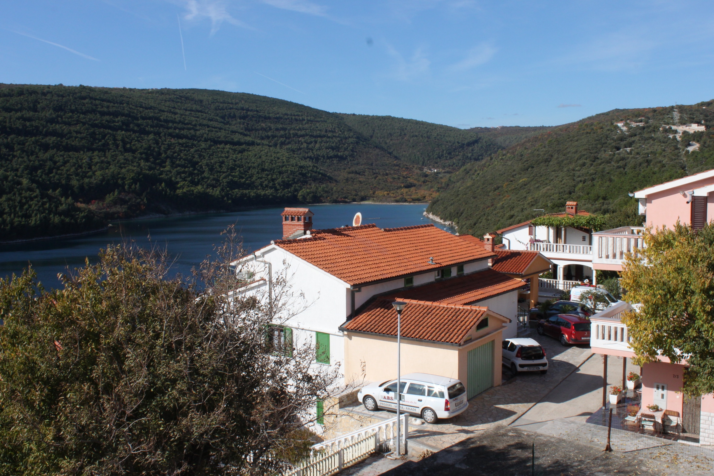 One bedroom apartment with terrace and sea view Duga Luka (Prtlog), Labin  A-c