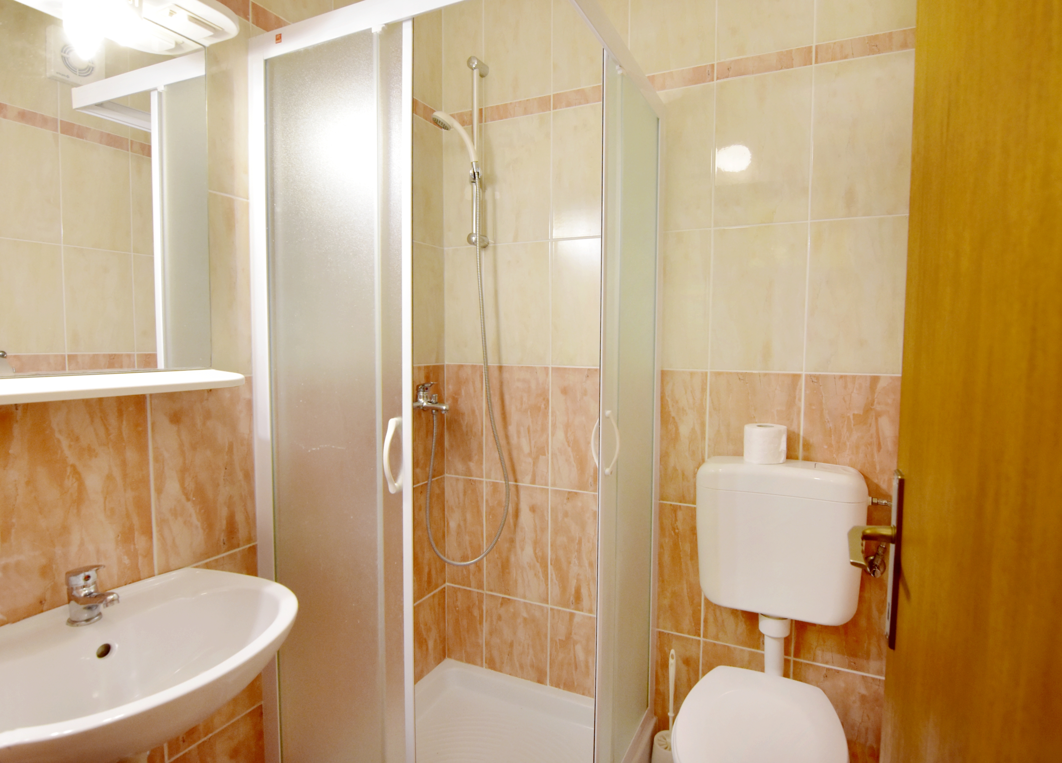 Three bedroom apartment with terrace Umag  A-a