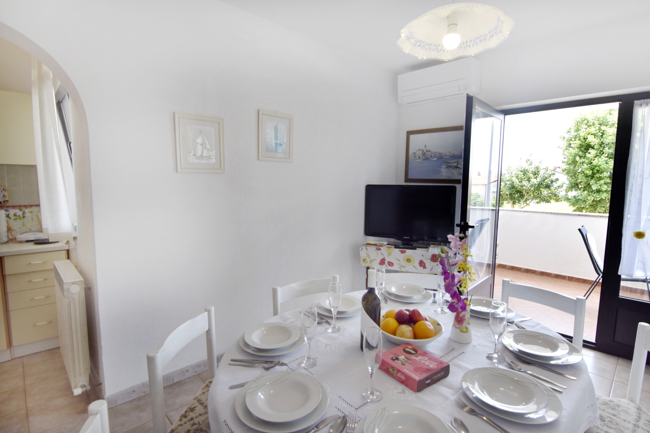 Three bedroom apartment with terrace Umag  A-a