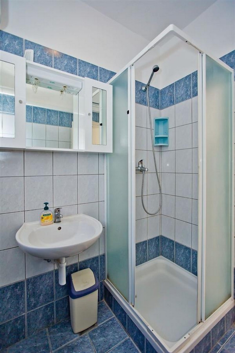 One bedroom apartment with terrace Hvar  A-a