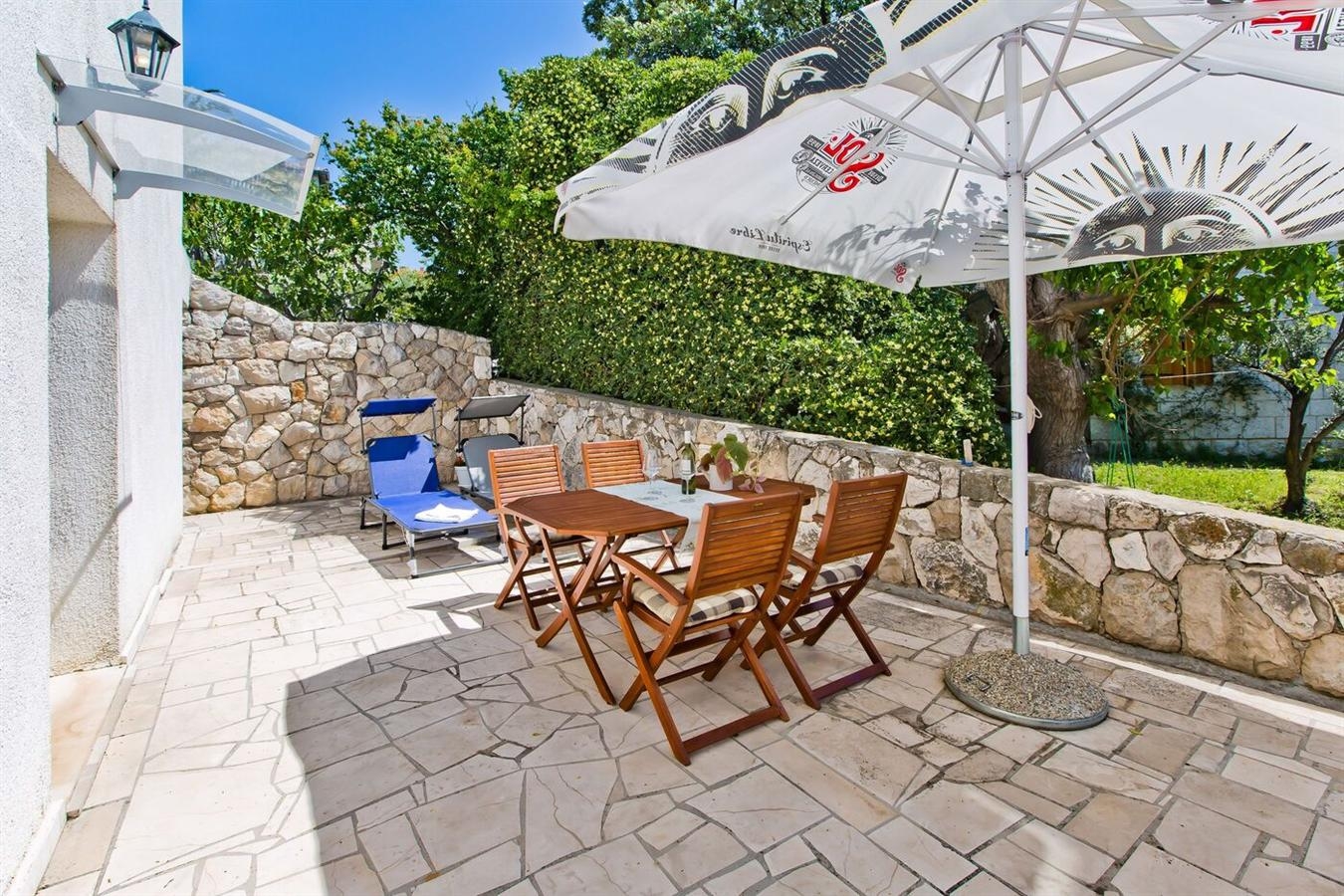 One bedroom apartment with terrace Hvar  A-a
