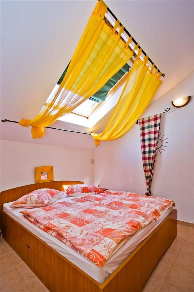 One bedroom apartment with balcony and sea view Hvar  A-c