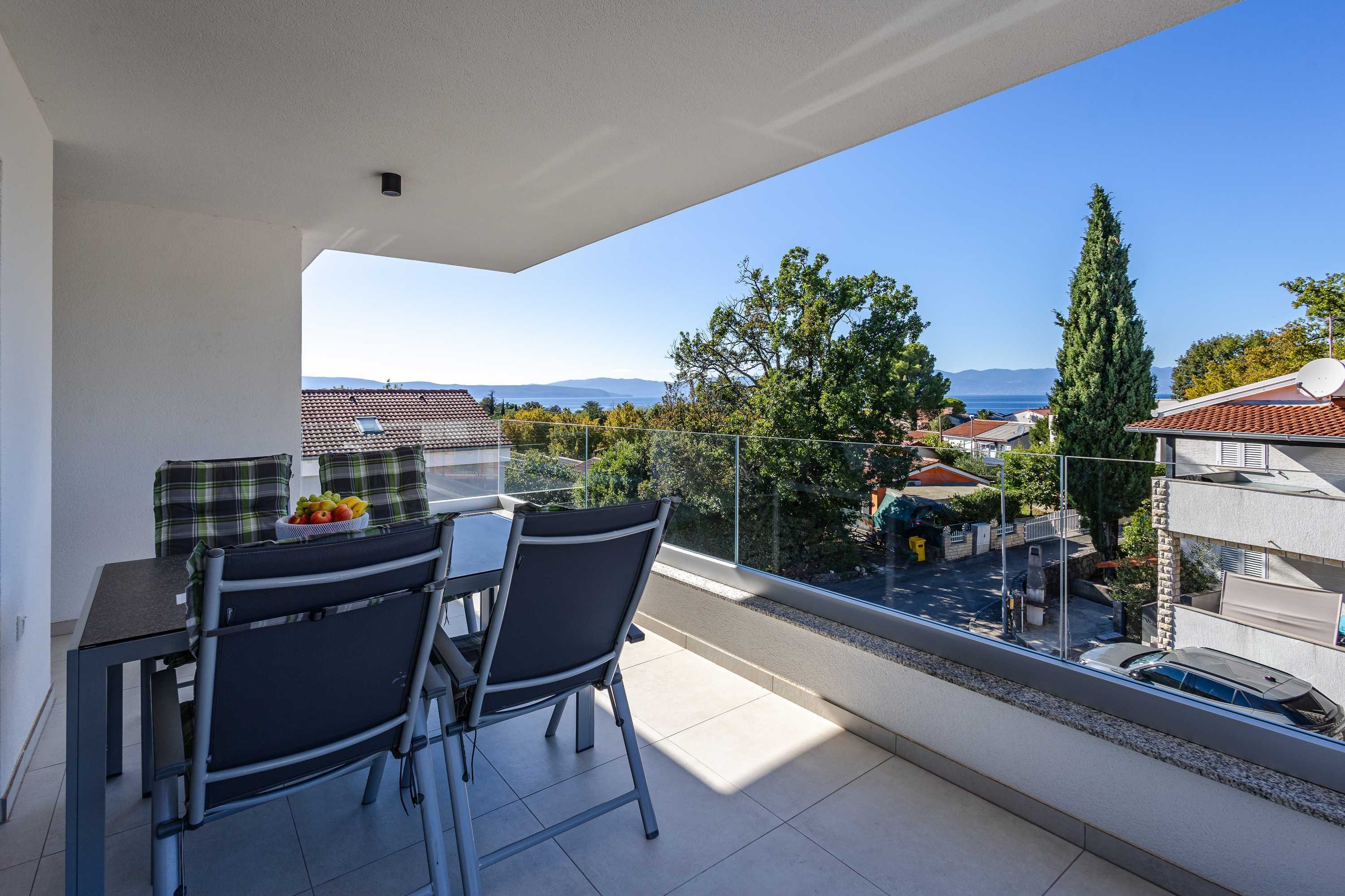 Two bedroom apartment with terrace and sea view Njivice, Krk  A-a