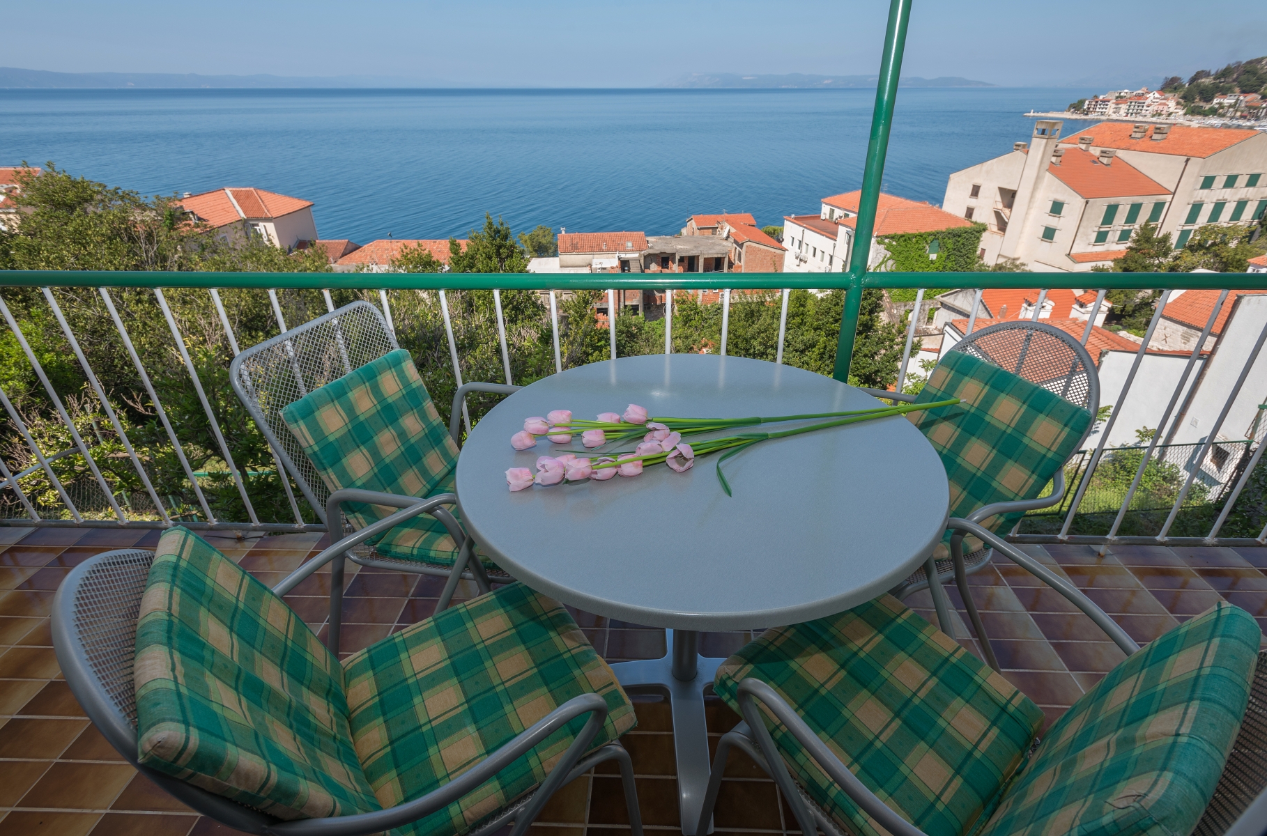 Three bedroom apartment with terrace and sea view Podgora, Makarska  A-a