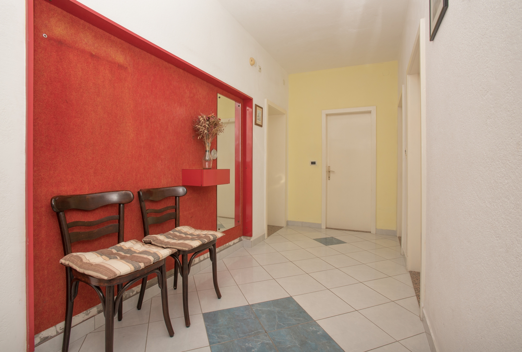 Three bedroom apartment with terrace and sea view Podgora, Makarska  A-a