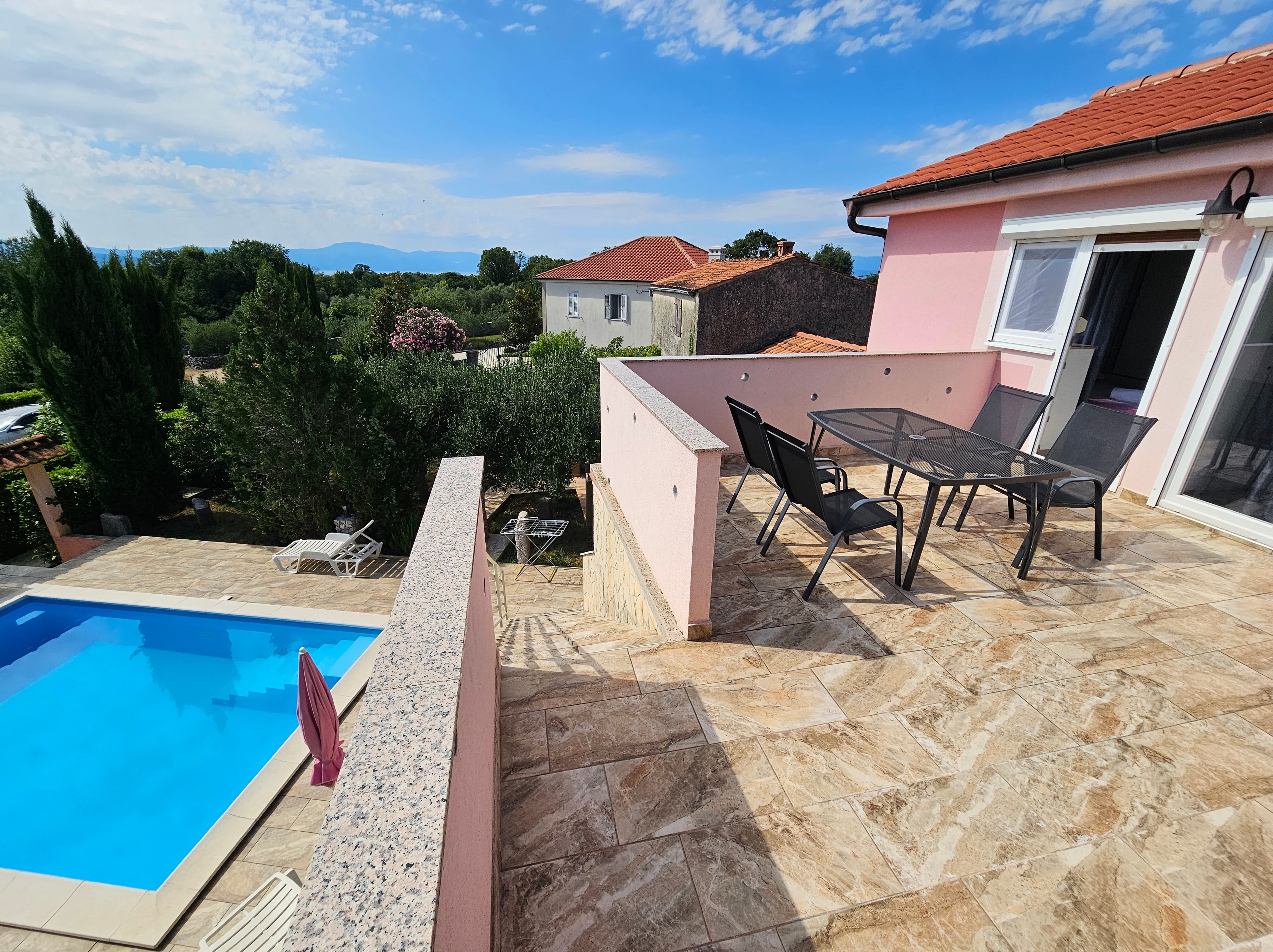 Two bedroom house with terrace Ljutići, Krk  K