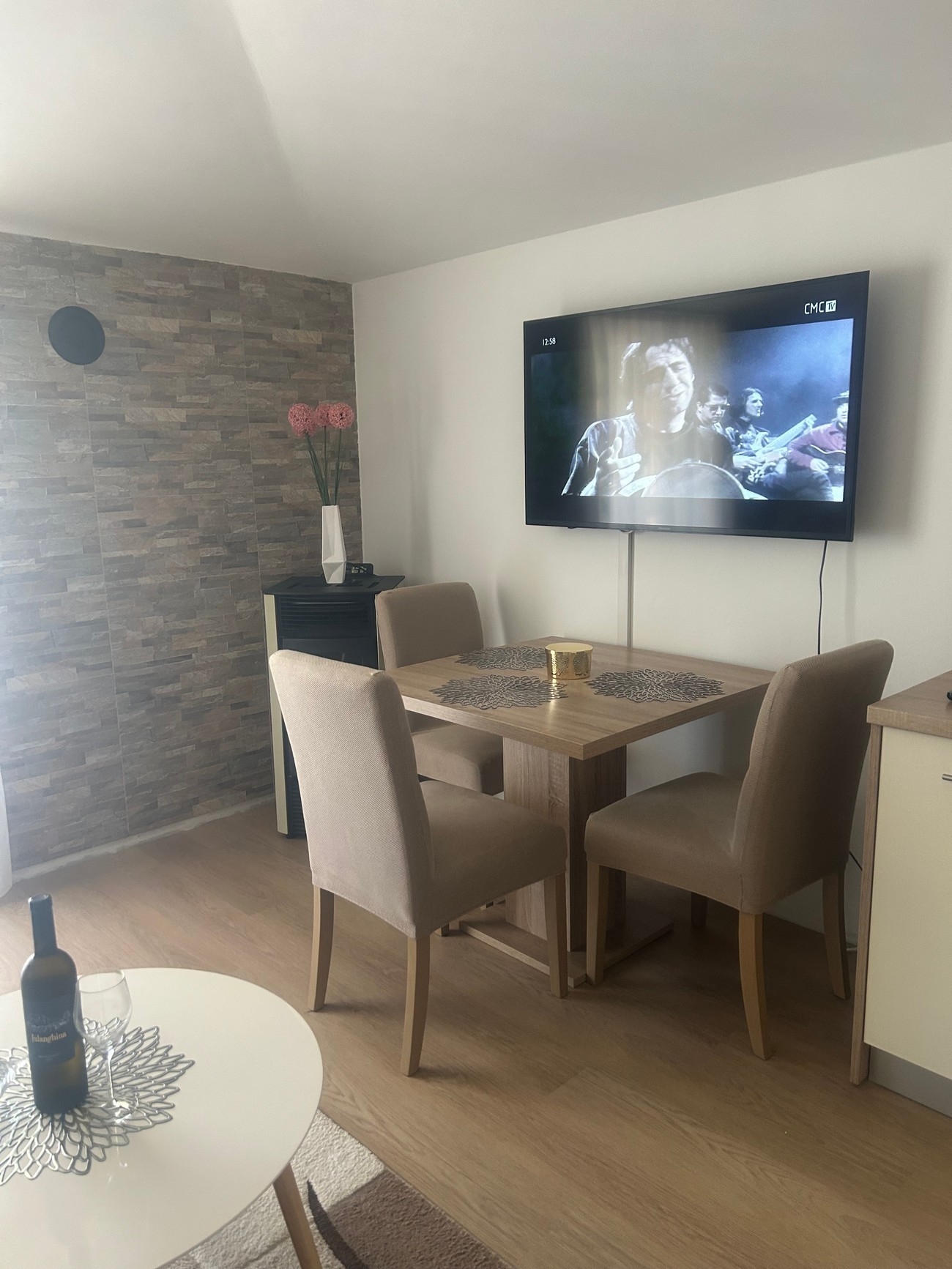 Two bedroom apartment with balcony Valbandon, Fažana  A-a