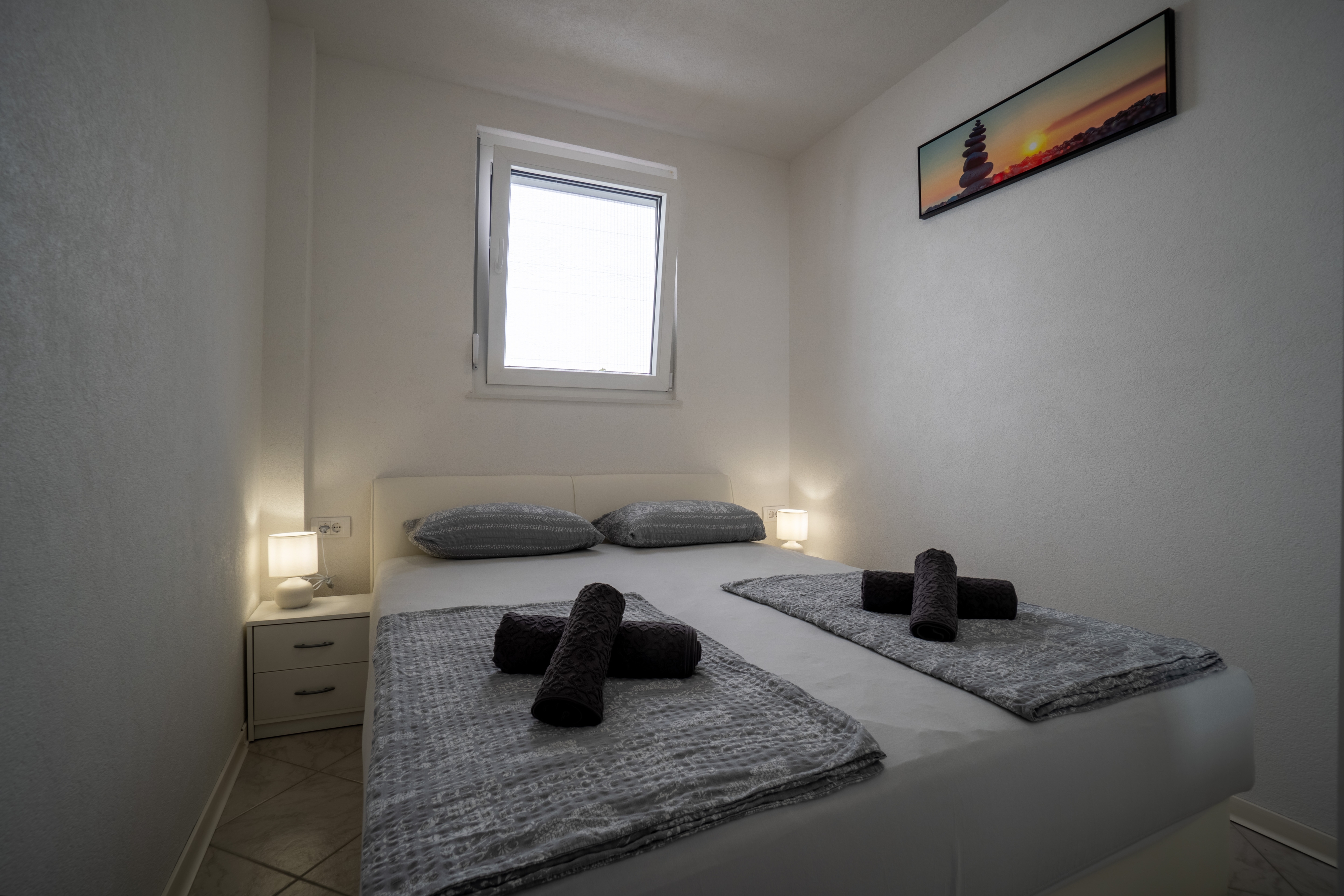 One bedroom apartment with terrace Vir  A-a