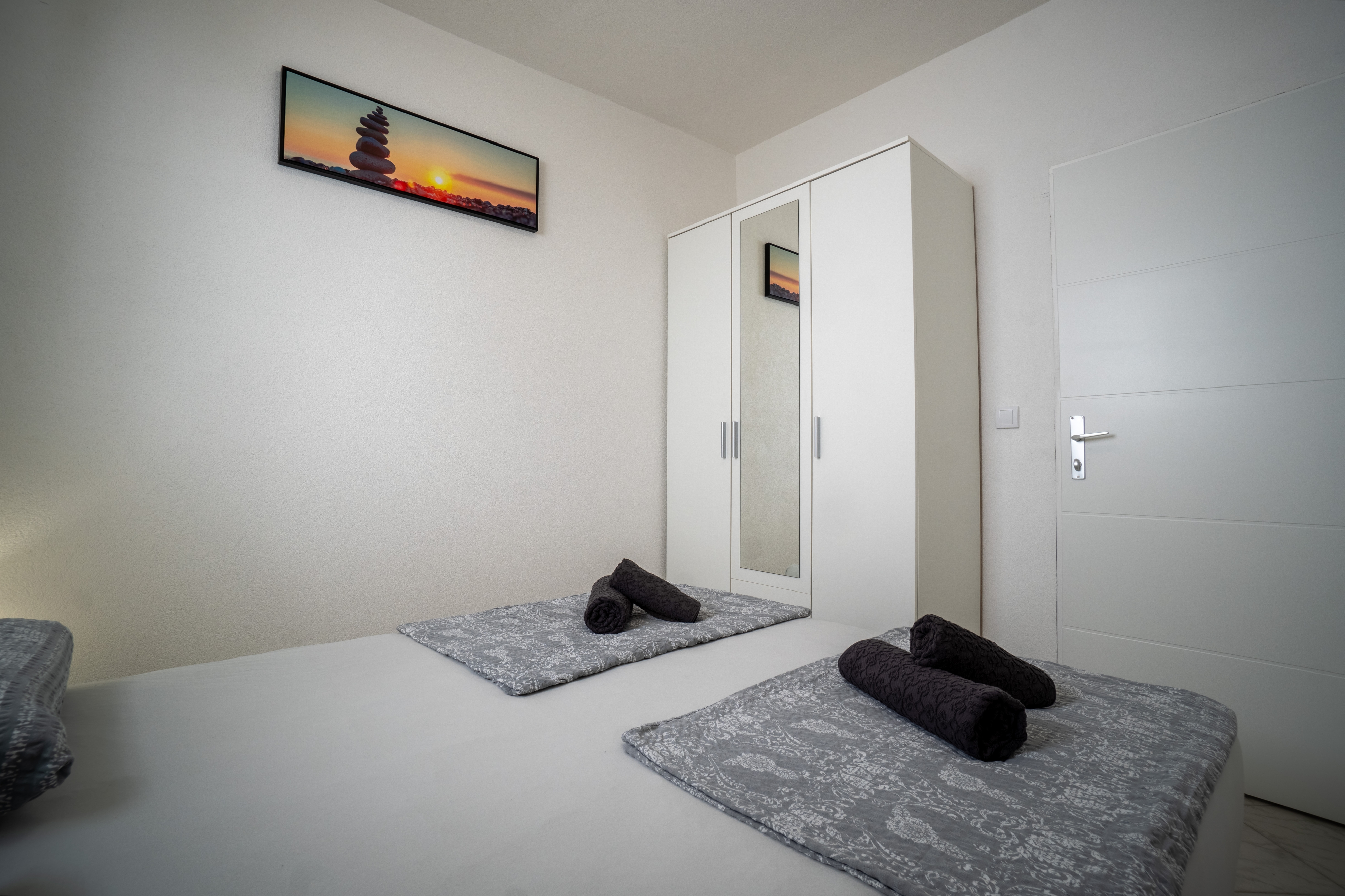 One bedroom apartment with terrace Vir  A-a