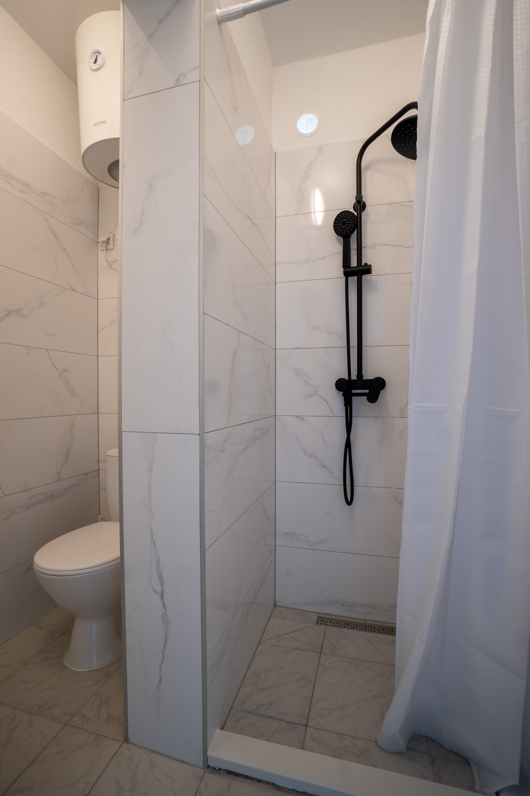One bedroom apartment with balcony Vir  A-b