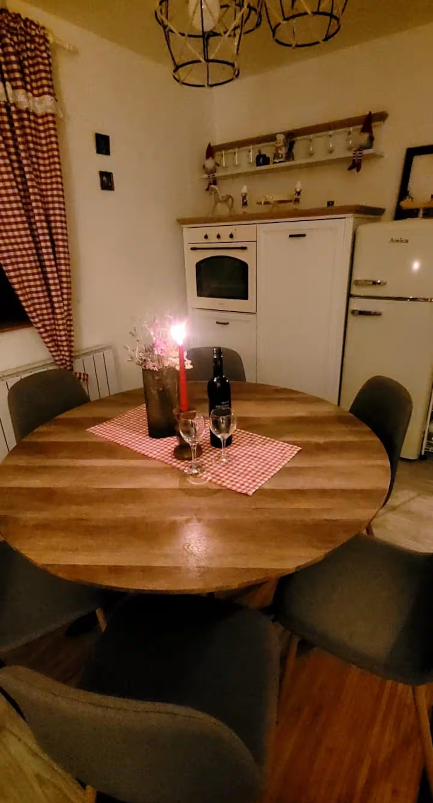 Three bedroom house with balcony Jošani, Plitvice  K
