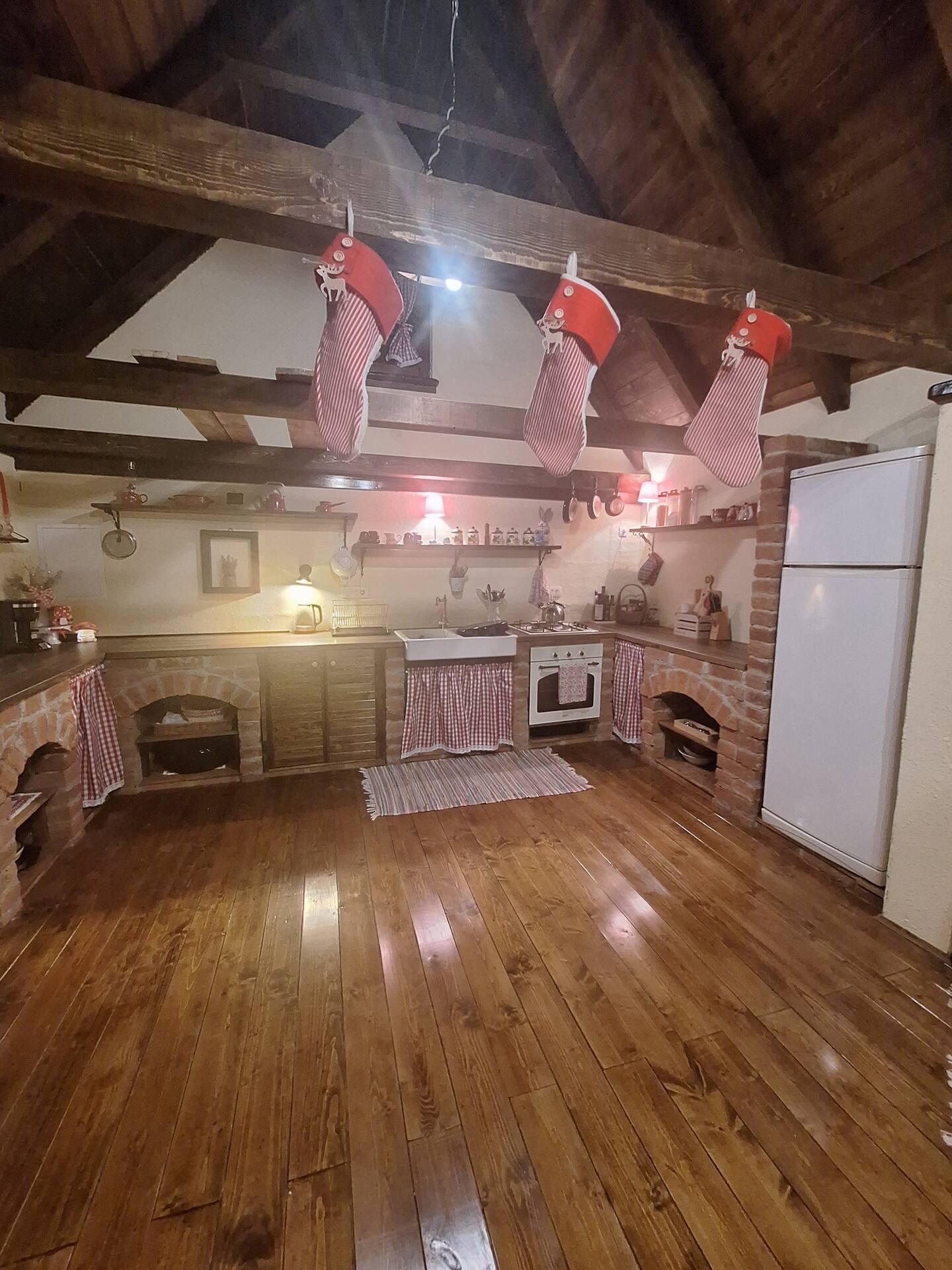 Three bedroom house with balcony Jošani, Plitvice  K