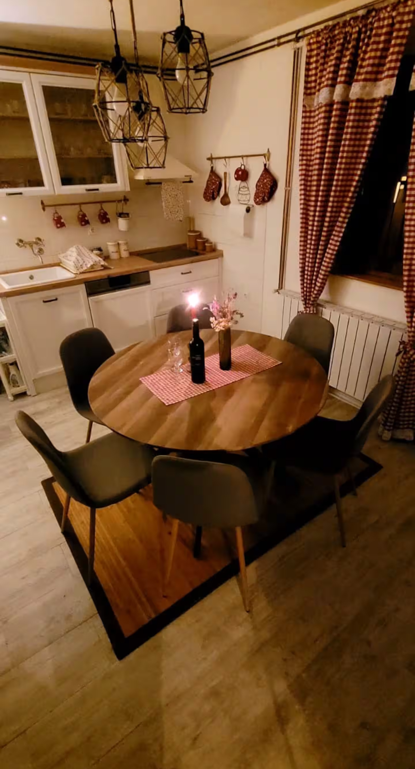 Three bedroom house with balcony Jošani, Plitvice  K
