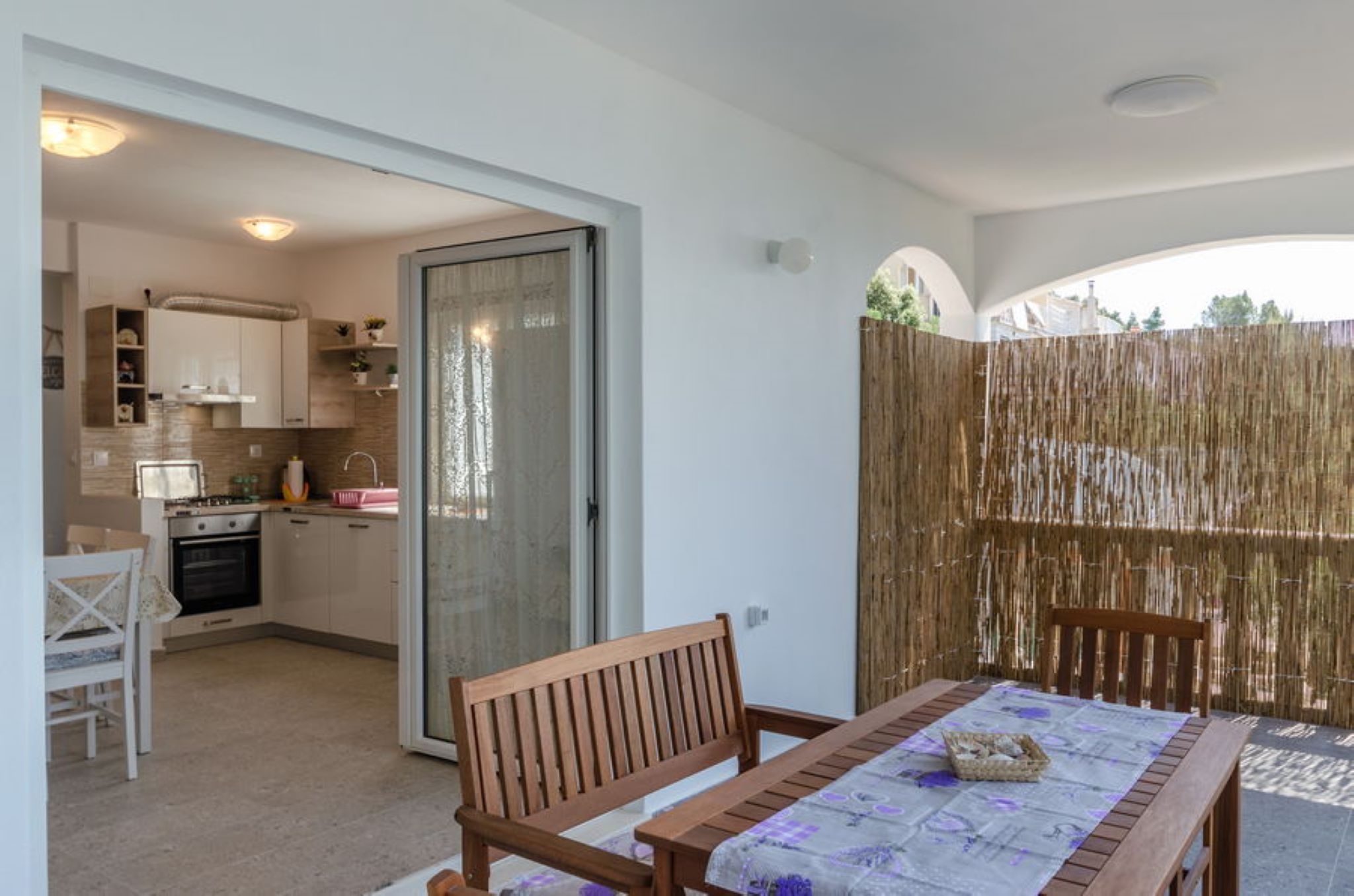 One bedroom apartment near beach Prižba, Korčula  A-c