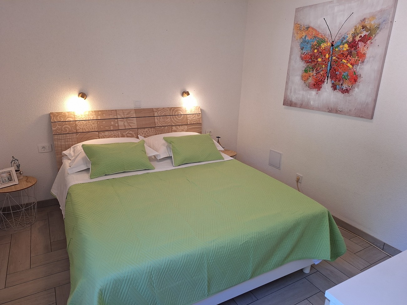 Two bedroom house near beach Cove Medvidina, Hvar  K