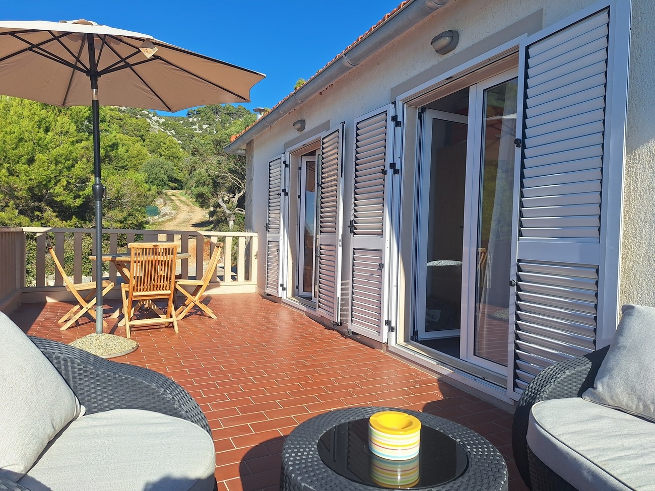Two bedroom house near beach Cove Medvidina, Hvar  K