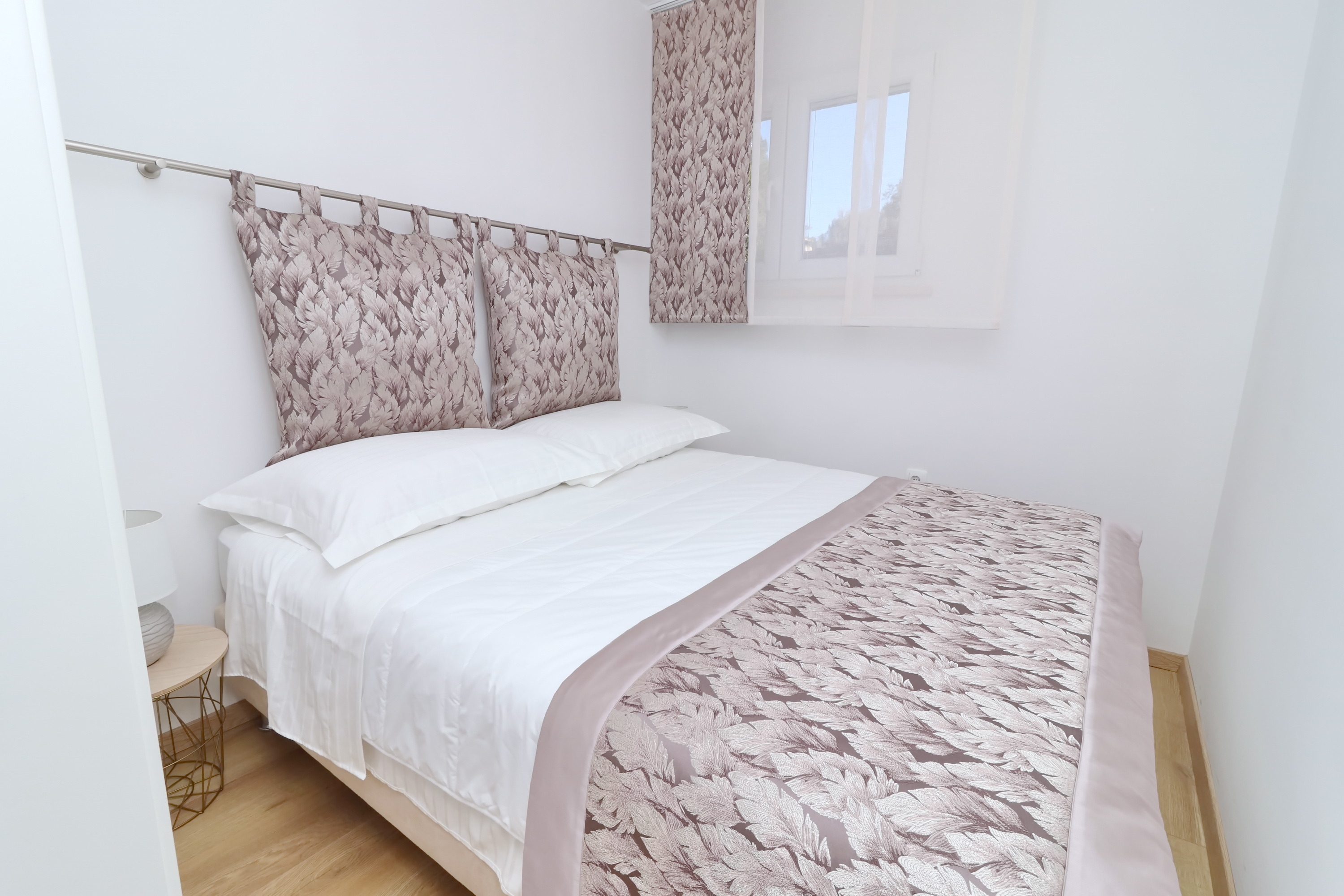 Comfortable and spacious house near beach Cove Slatina, Korčula  K