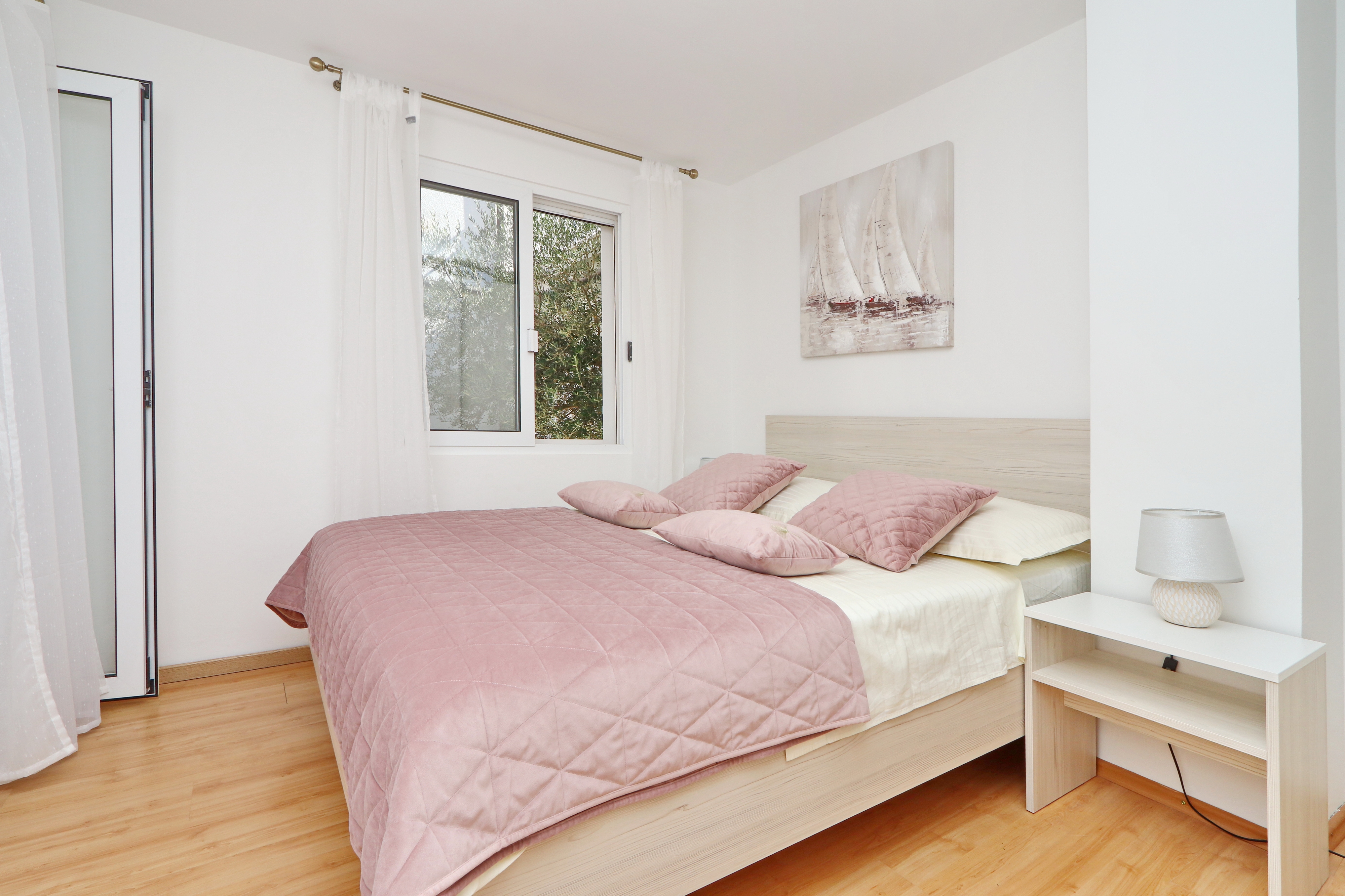 Comfortable and spacious house near beach Cove Slatina, Korčula  K