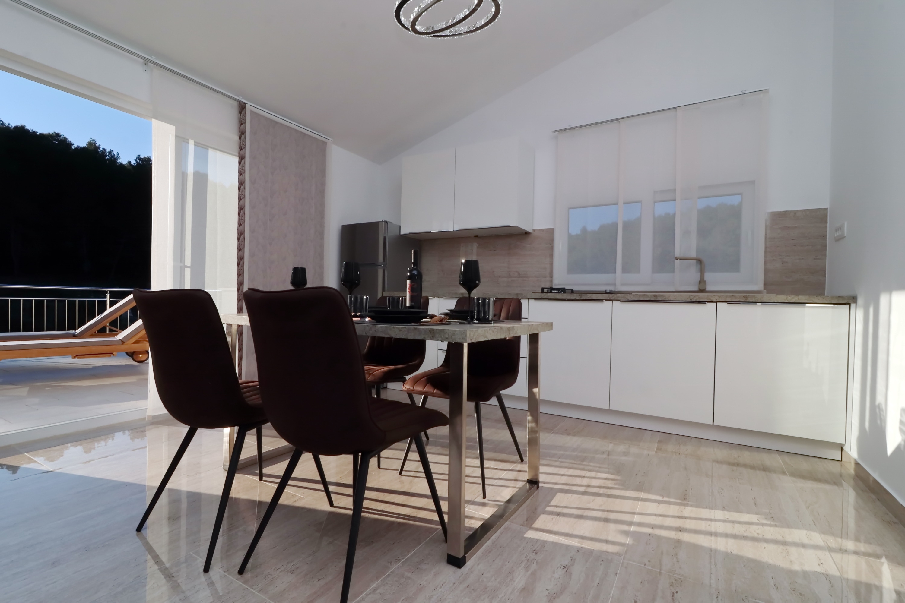 Comfortable and spacious house near beach Cove Slatina, Korčula  K