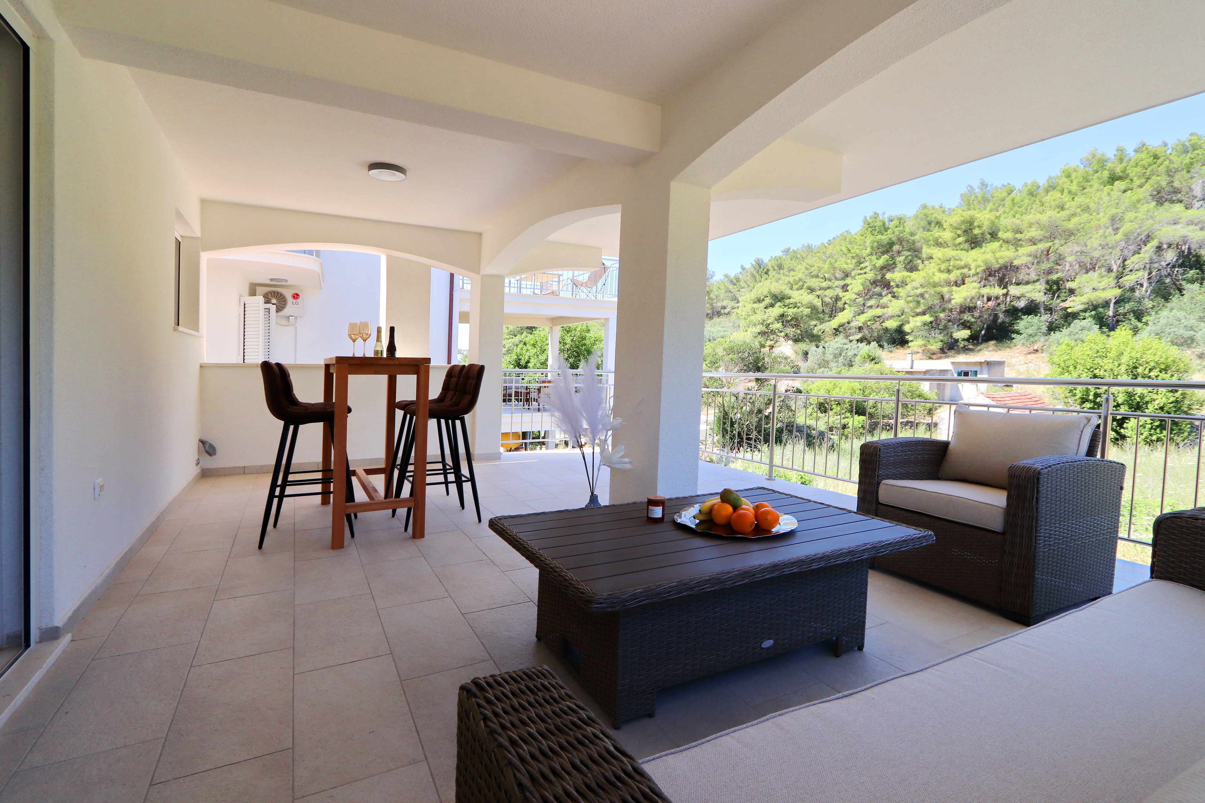 Comfortable and spacious house near beach Cove Slatina, Korčula  K