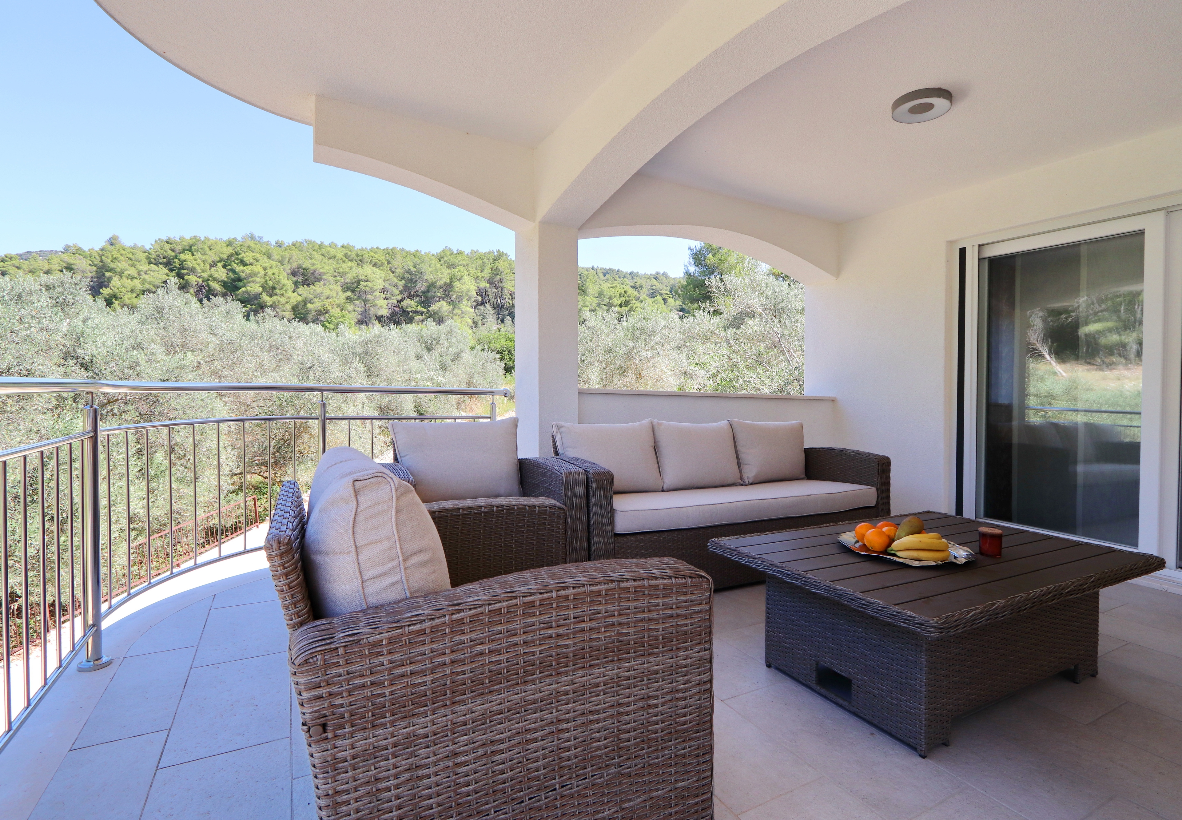 Comfortable and spacious house near beach Cove Slatina, Korčula  K