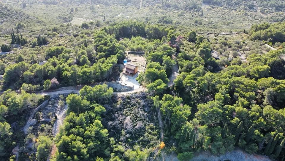 Jednosobna kuća s terasom i pogledom na more Kali, Ugljan  K